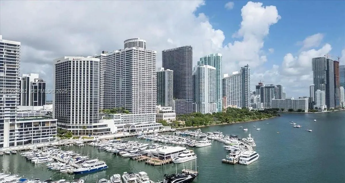 1 bedroom 2 bath for sale at 488 NE 18th St # 1806, Miami FL 33132