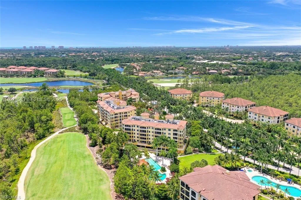 2738 Tiburon # B406, Naples FL 34109