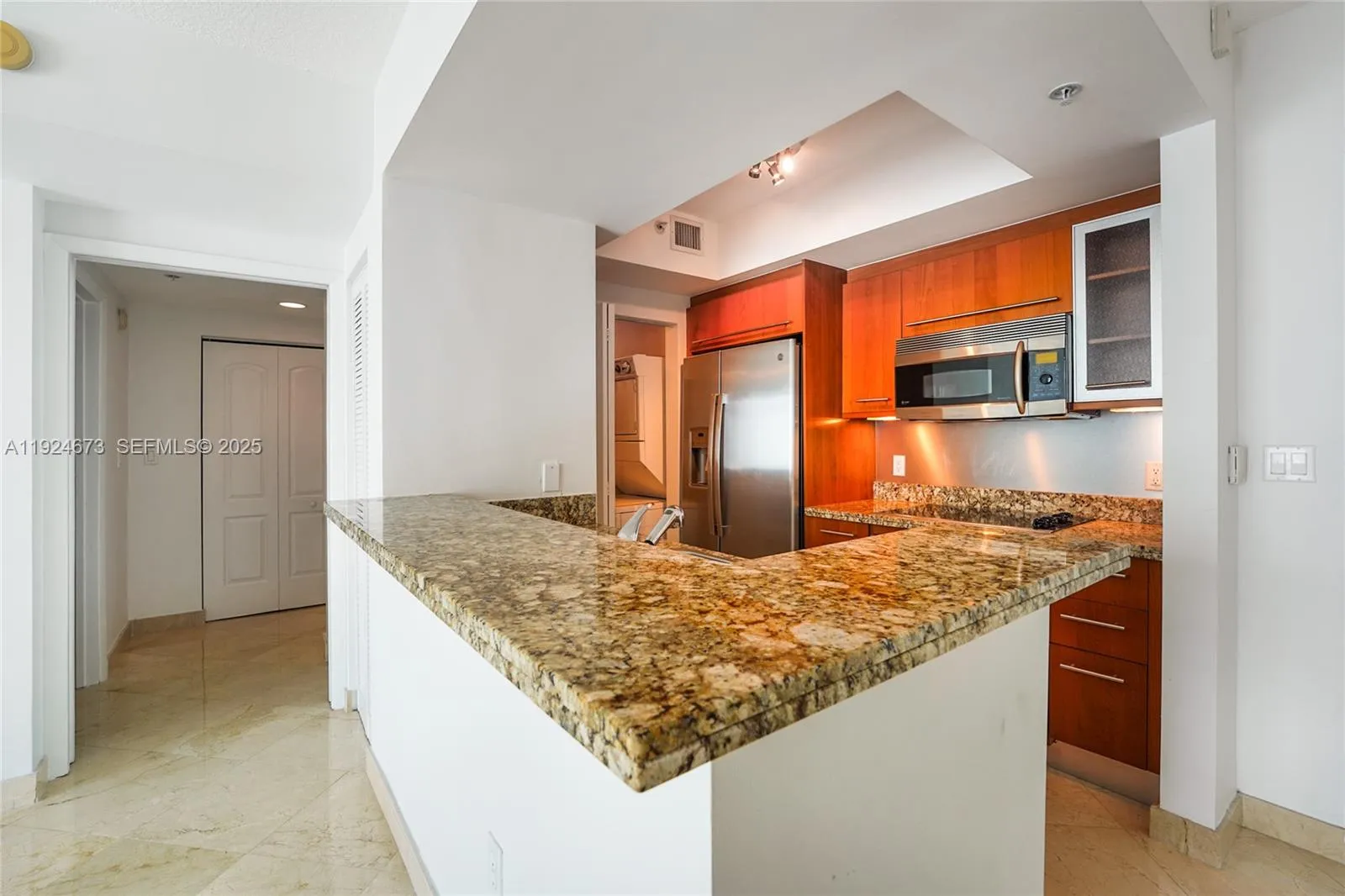 110 Washington Ave # 1822, Miami Beach FL 33139