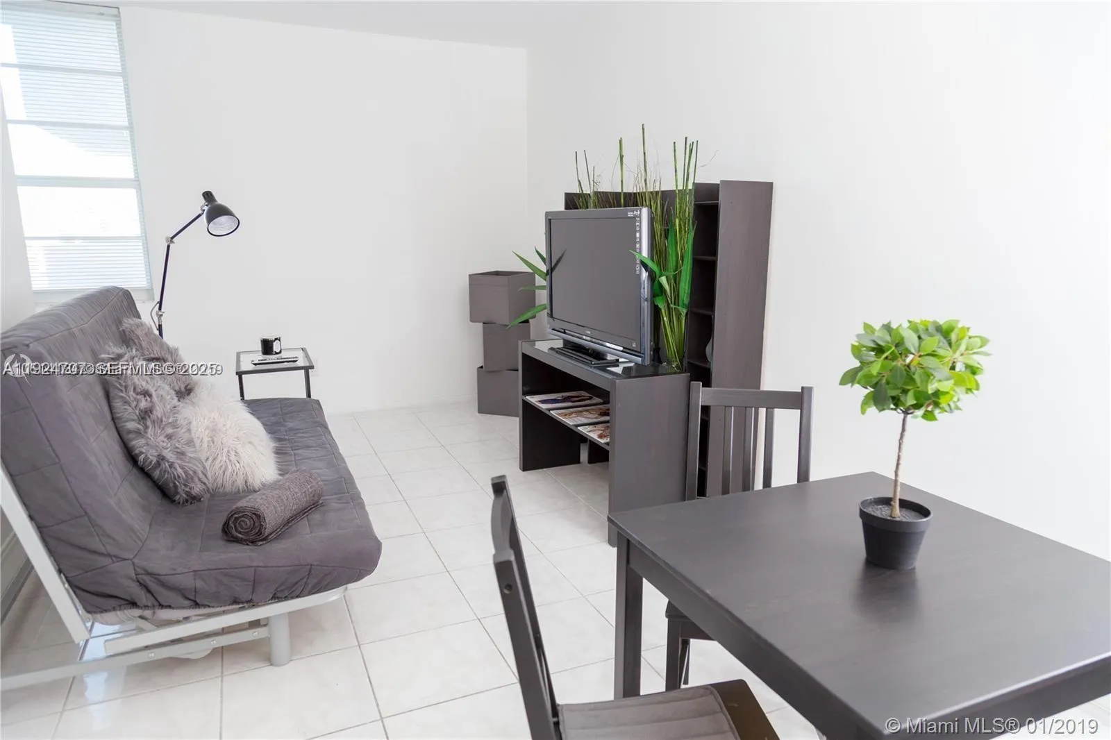 1 bedroom 1 bath for sale at 100 LINCOLN RD # 1216, Miami Beach FL 33139