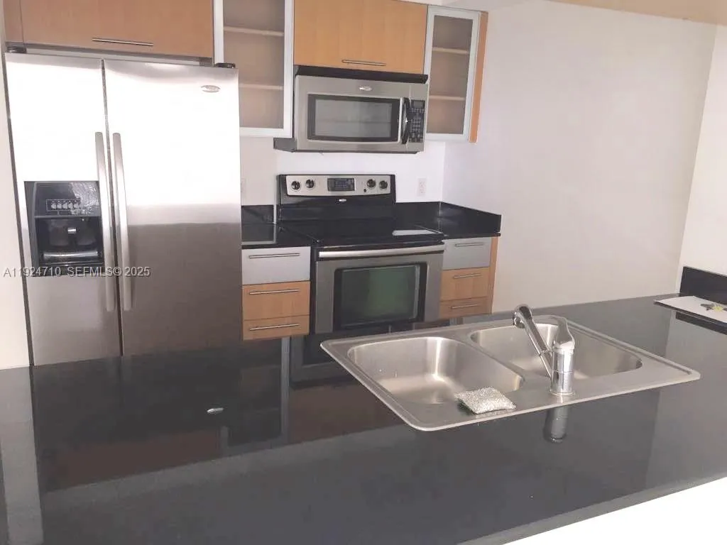 1750 N Bayshore Dr # 5105, Miami FL 33132