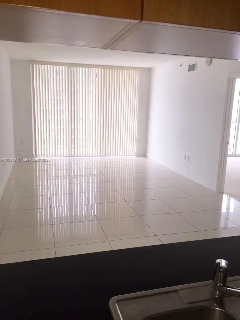 1750 N Bayshore Dr # 5105, Miami FL 33132