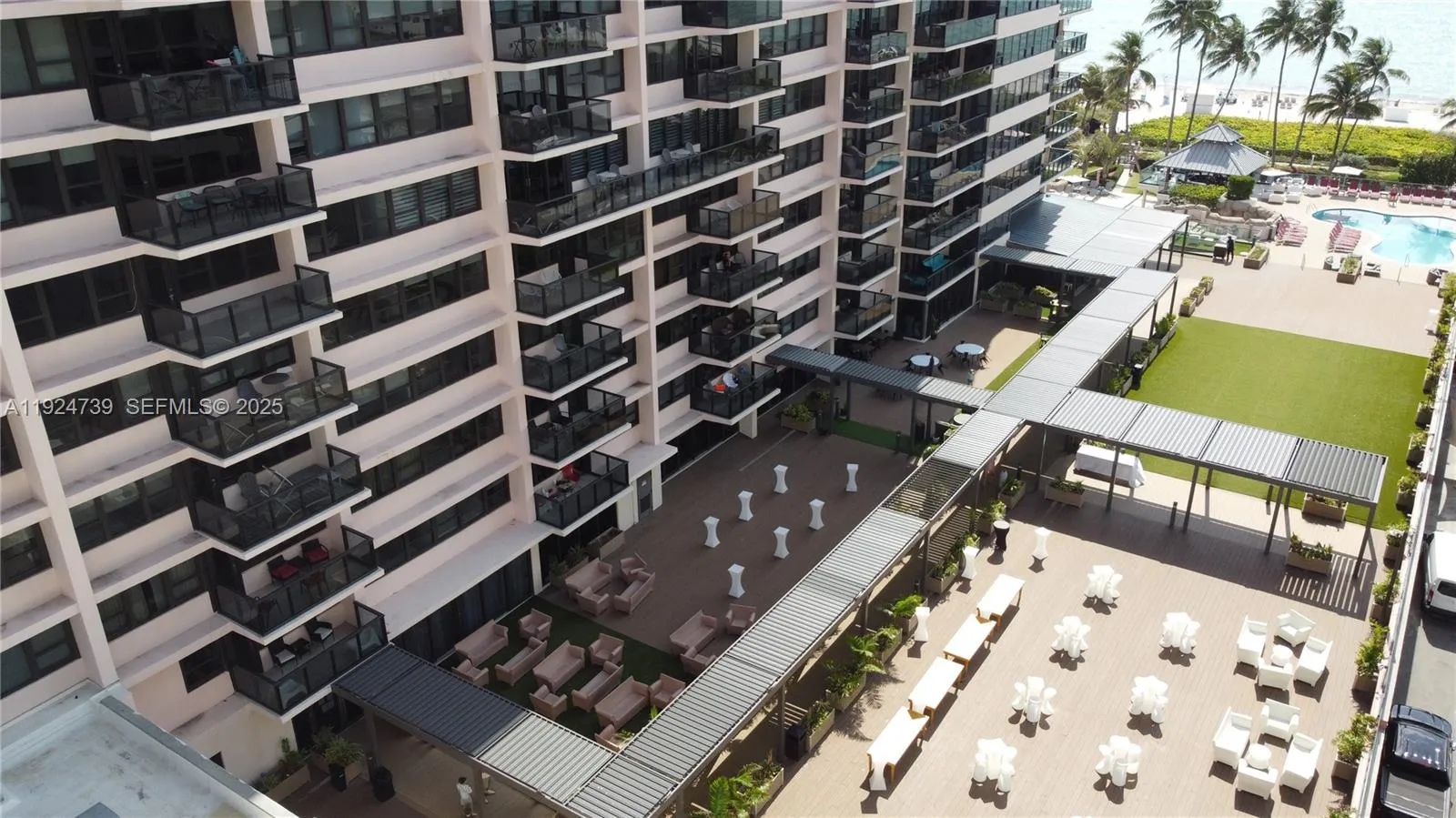 5225 Collins Ave # 1204, Miami Beach FL 33140