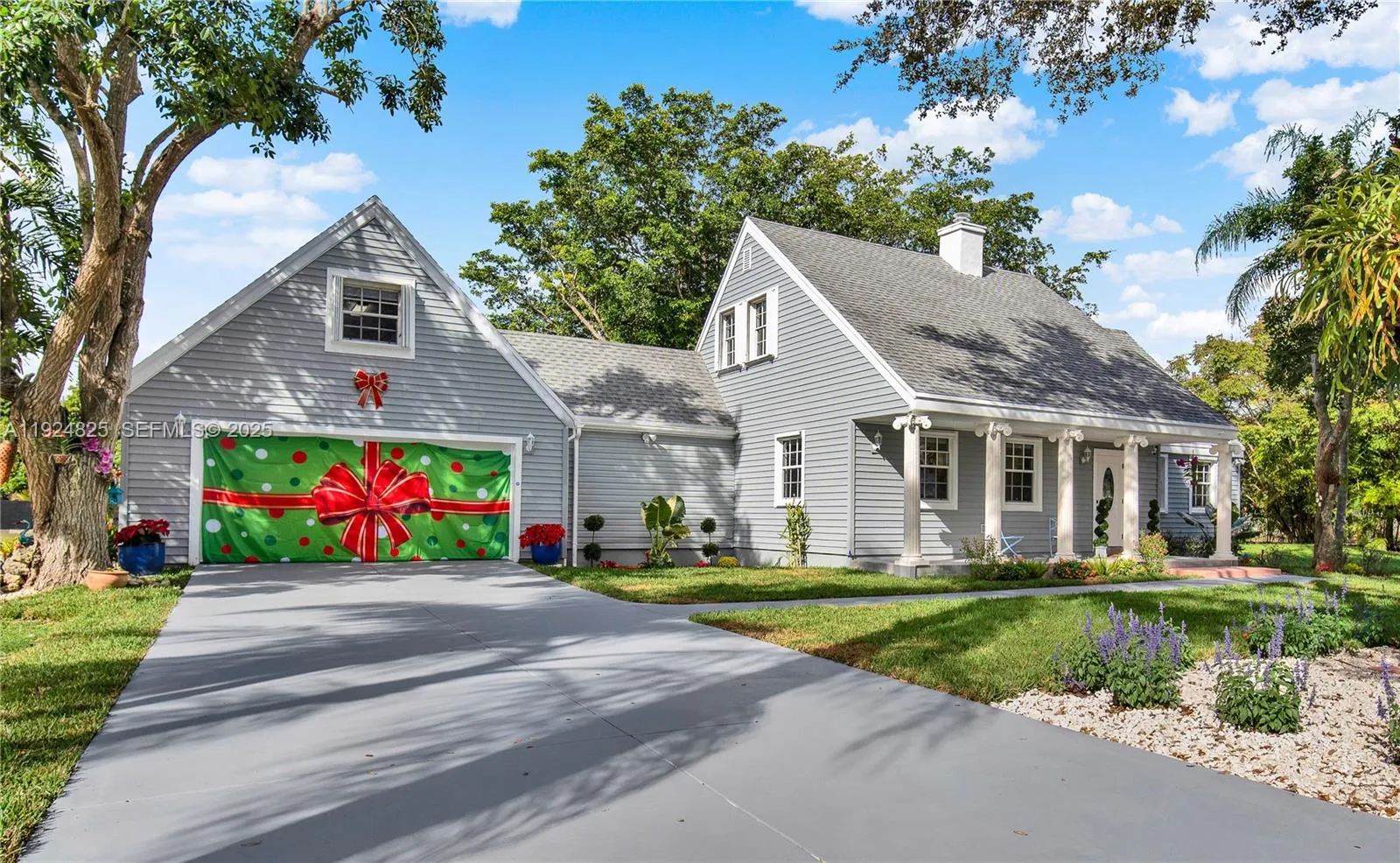 4 bedroom 2 bath for sale at 22820 SW 179th Pl, Miami FL 33170