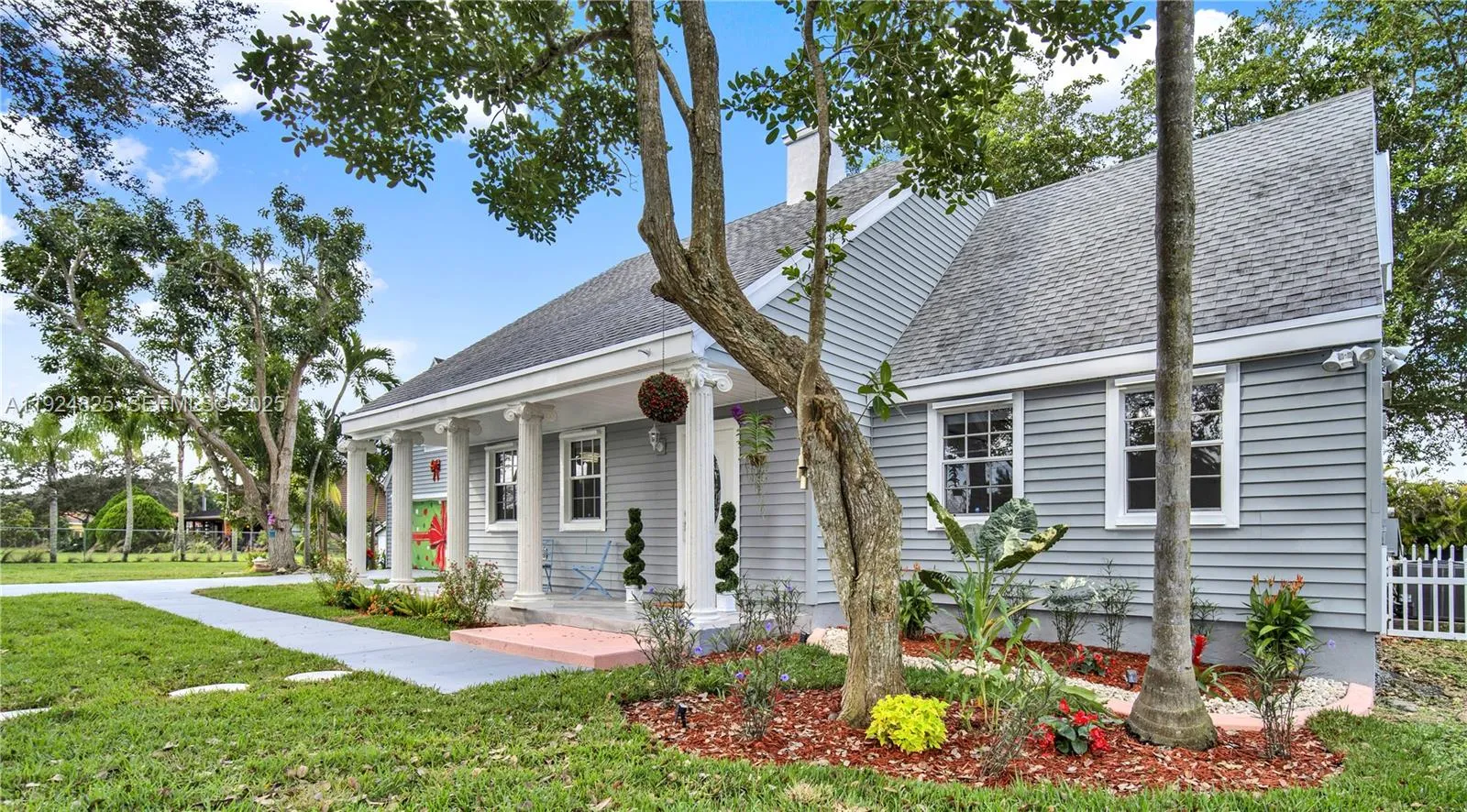 22820 SW 179th Pl, Miami FL 33170