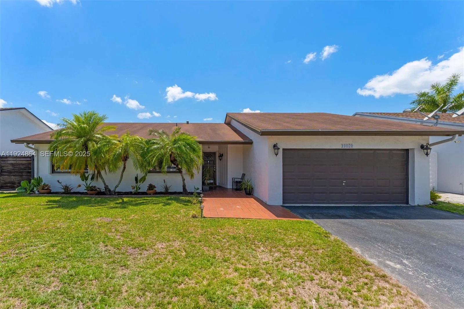 4 bedroom 2 bath for sale at 10020 SW 145th Pl, Miami FL 33186