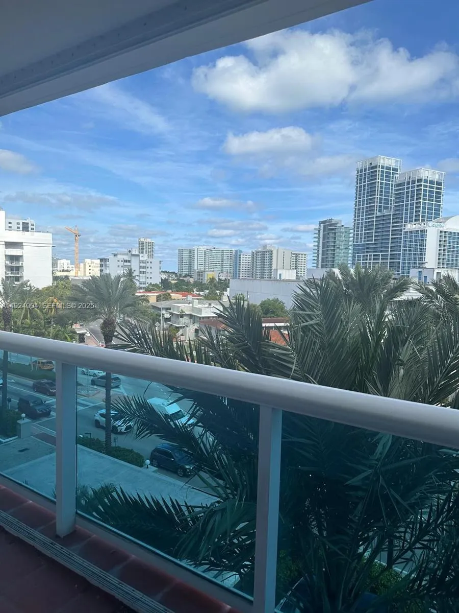 6770 Indian Creek Dr # C, Miami Beach FL 33141