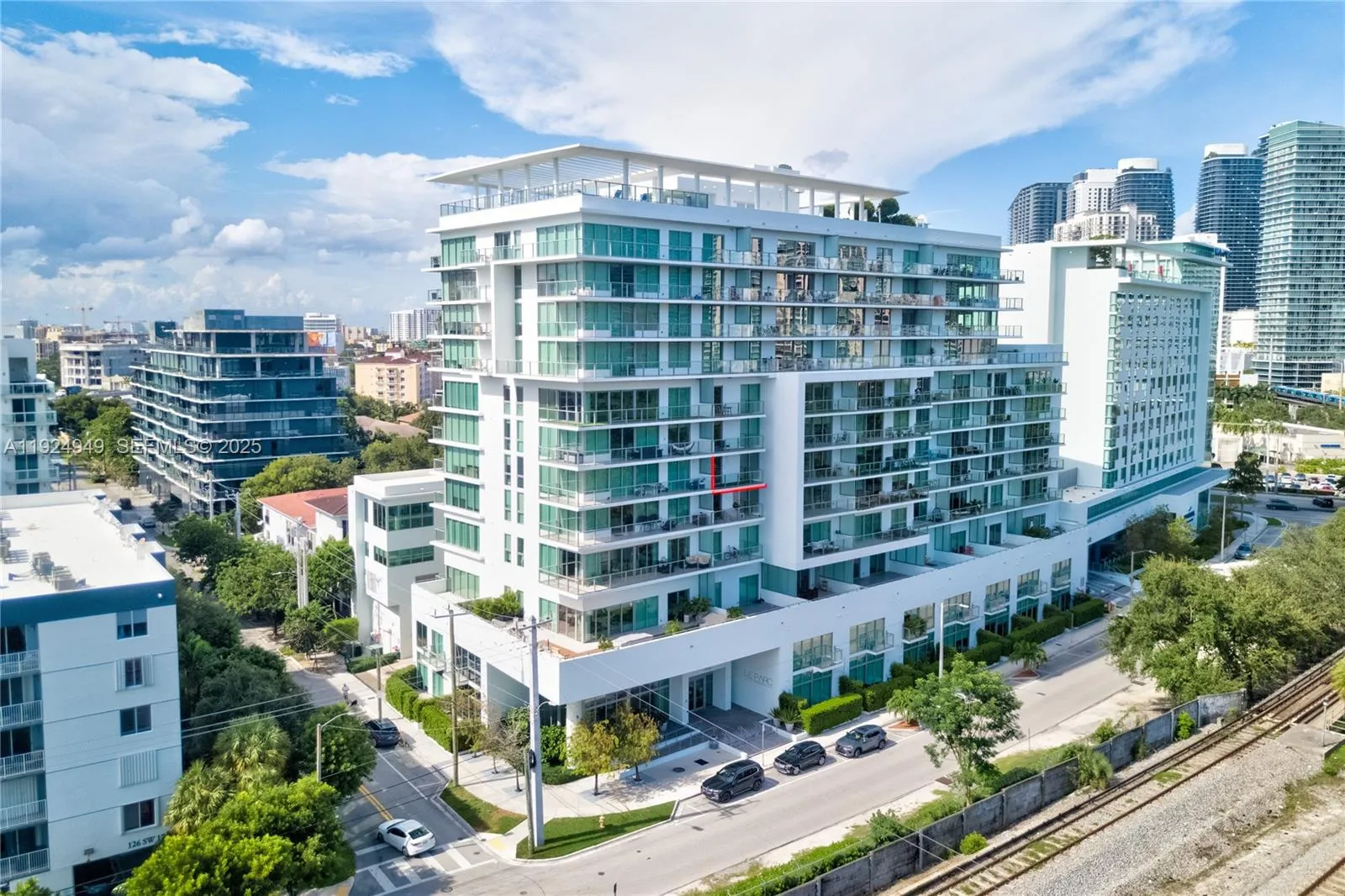 1 bedroom 1 bath for sale at 1600 SW 1st Ave # 603, Miami FL 33129