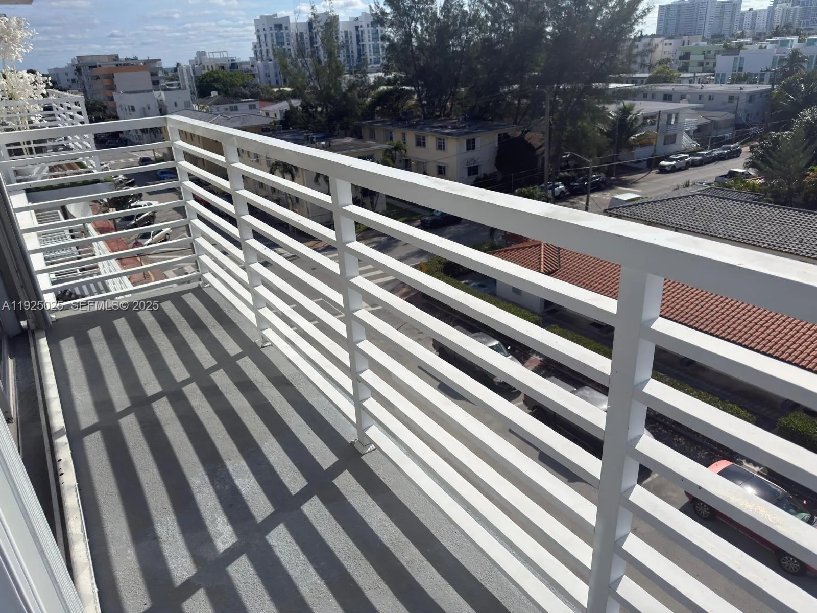 7800 carlyle Ave. # 6C, Miami Beach FL 33141