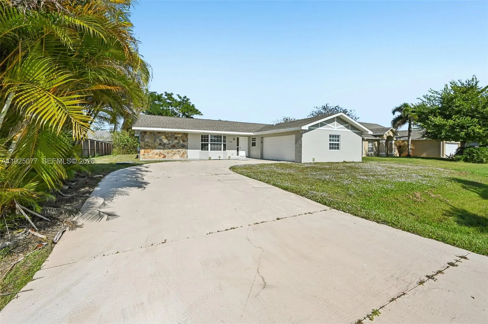 1061 SW Sudder Ave, Port St. Lucie FL 34953