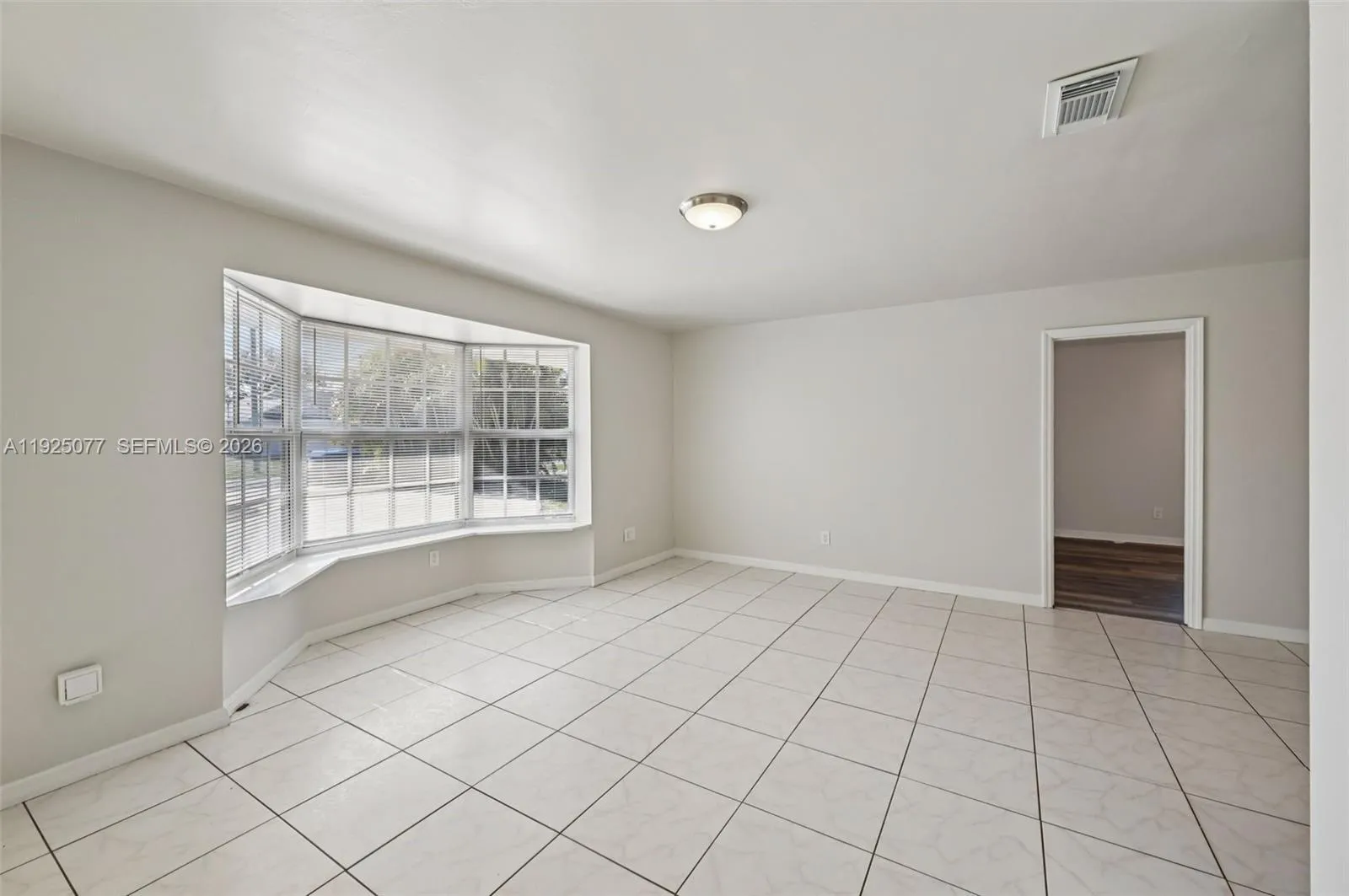 1061 SW Sudder Ave, Port St. Lucie FL 34953