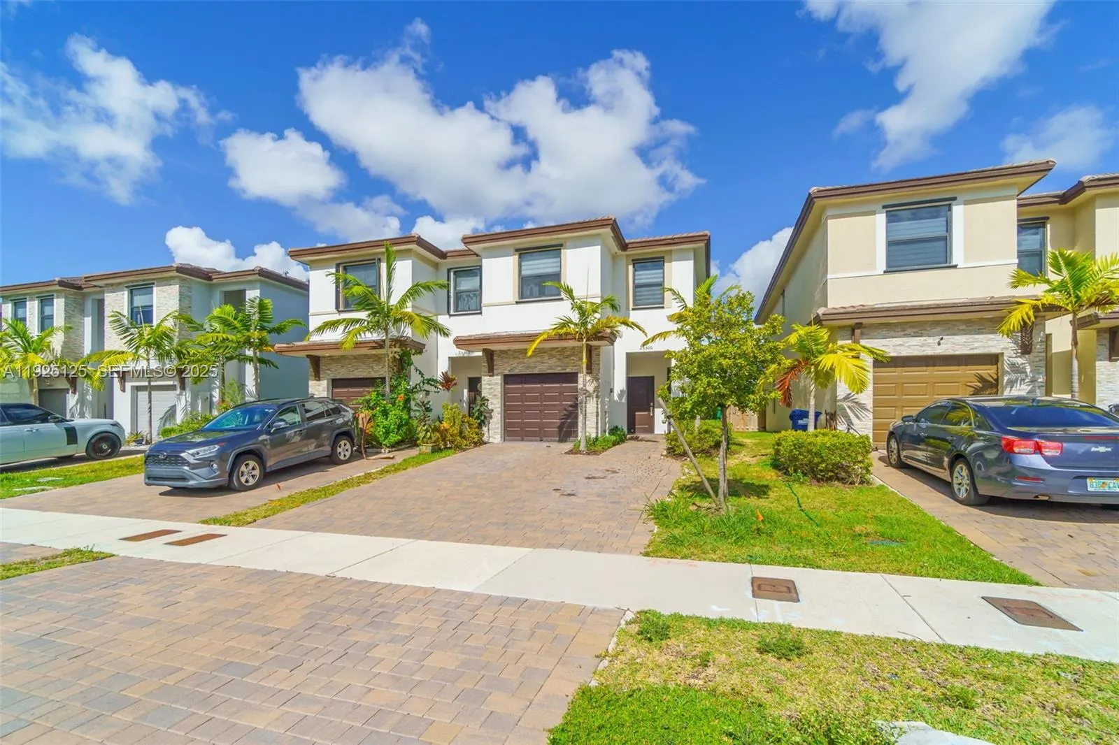 25500 SW 108th Ave, Homestead FL 33032