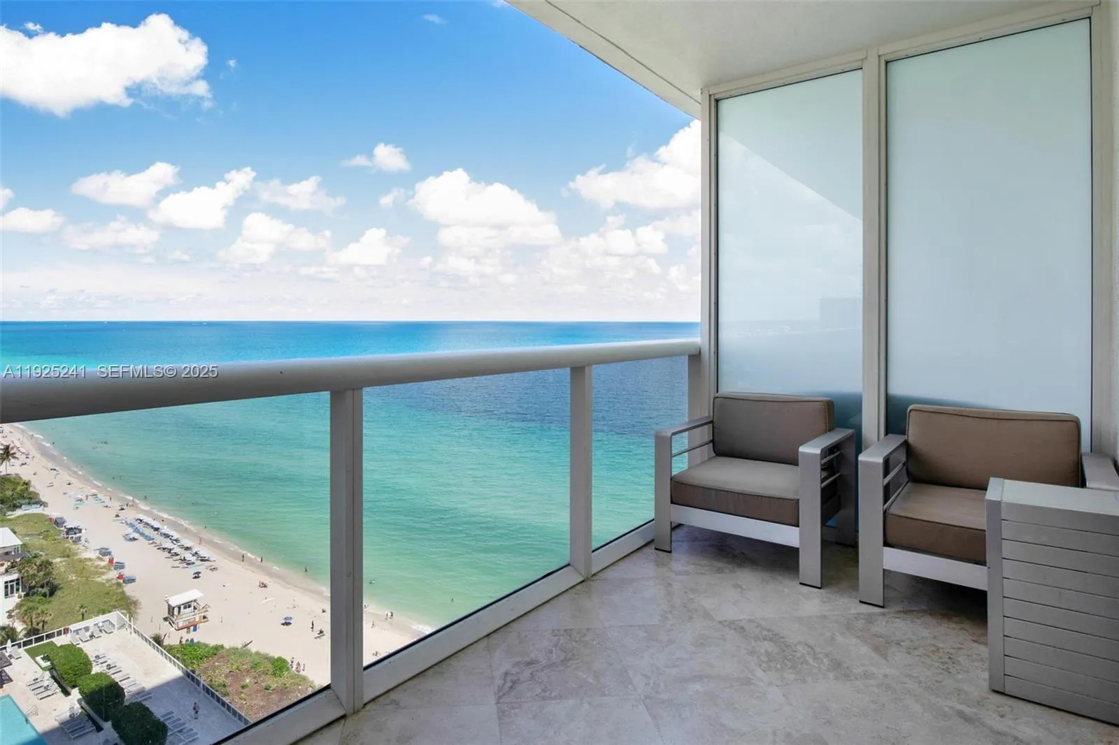 1 bedroom 1 bath for rent at 1830 S Ocean Dr # 2212, Hallandale Beach FL 33009