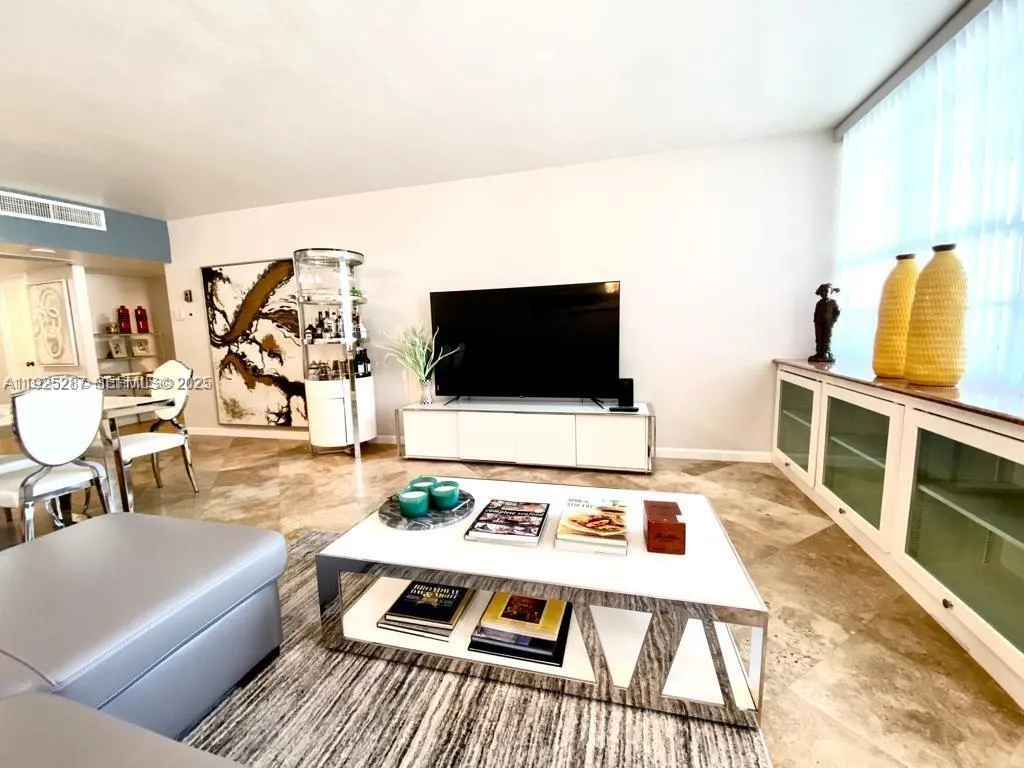 100 Lincoln Rd # 608, Miami Beach FL 33139
