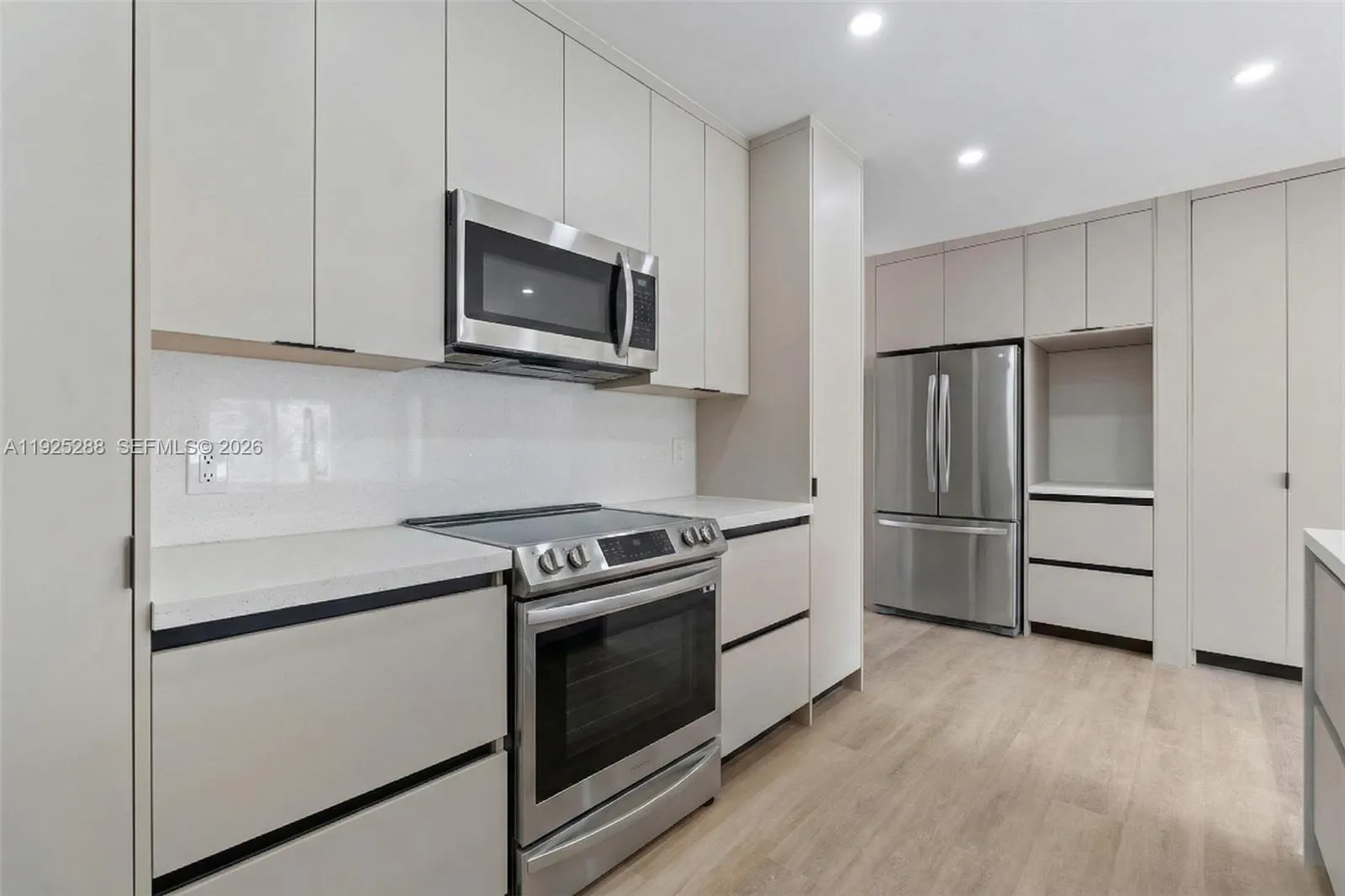 1453 NW 56th St, Miami FL 33142