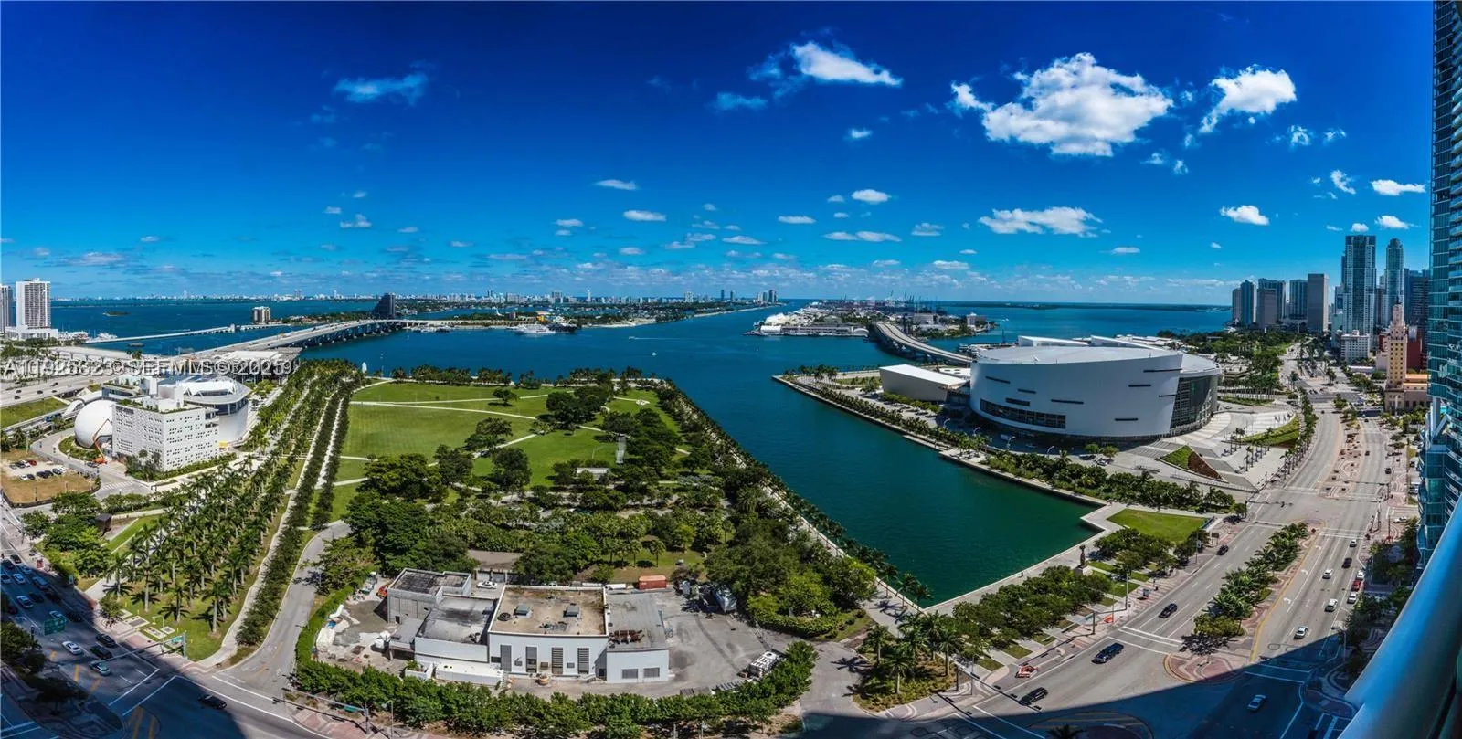 1 bedroom 2 bath for rent at 900 Biscayne Blvd # 2604, Miami FL 33132