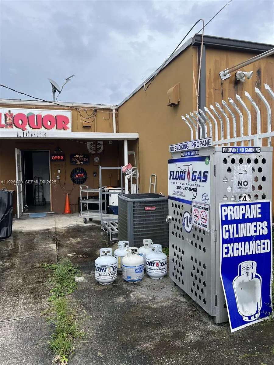 5030 W 12th Ave, Hialeah FL 33012