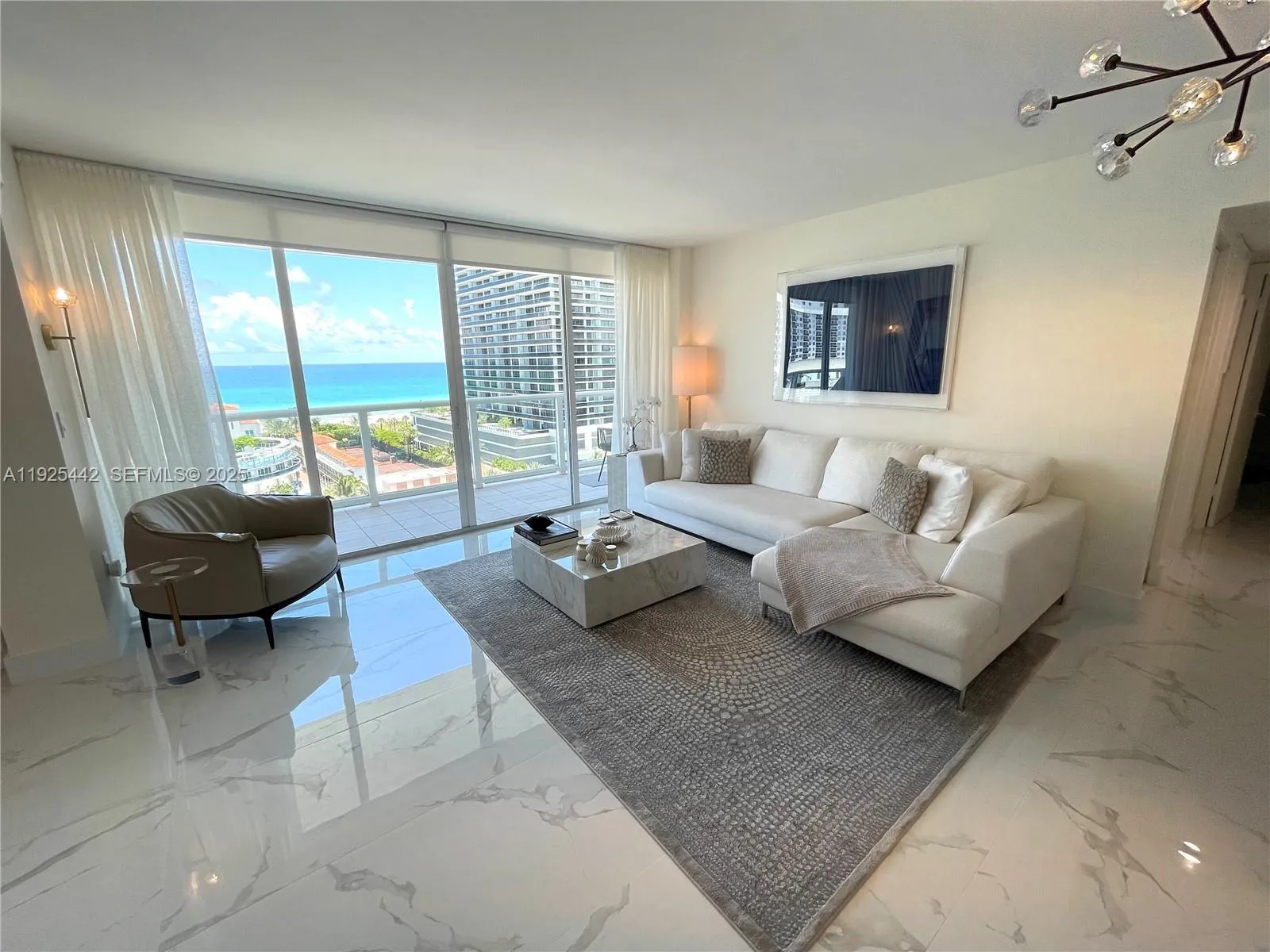 5900 Collins Ave # 1104, Miami Beach FL 33140