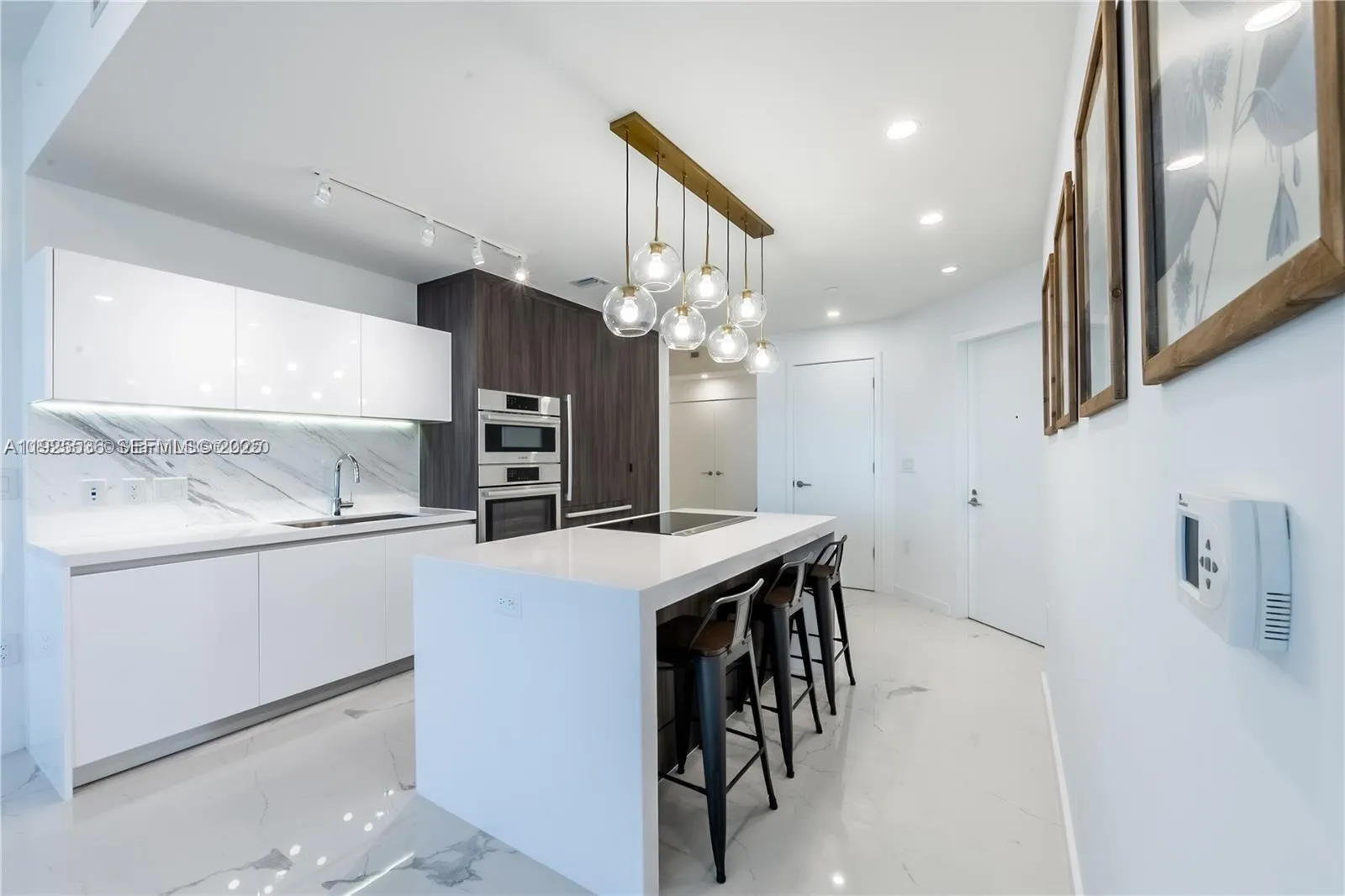 851 NE 1st Ave # 3308, Miami FL 33132
