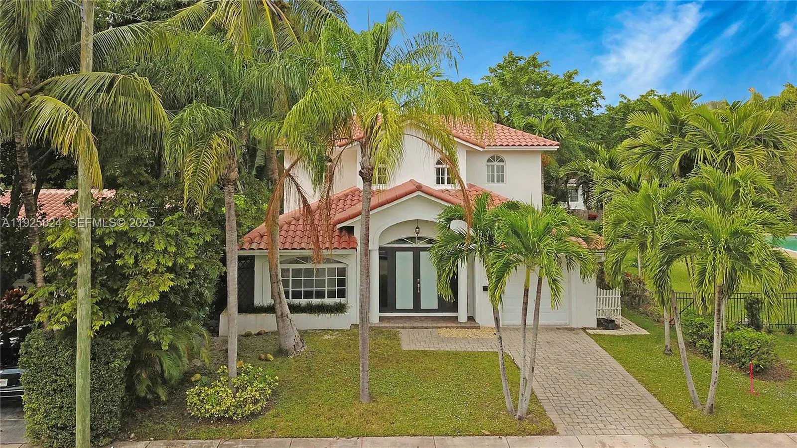 832 Wallace Street, Coral Gables FL 33134