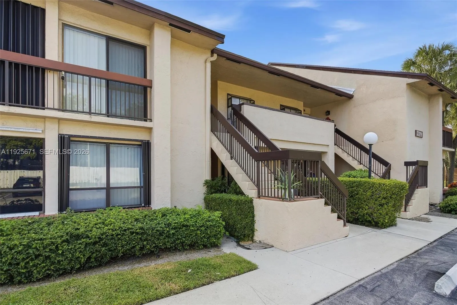2379 SW 15th St # 107, Deerfield Beach FL 33442