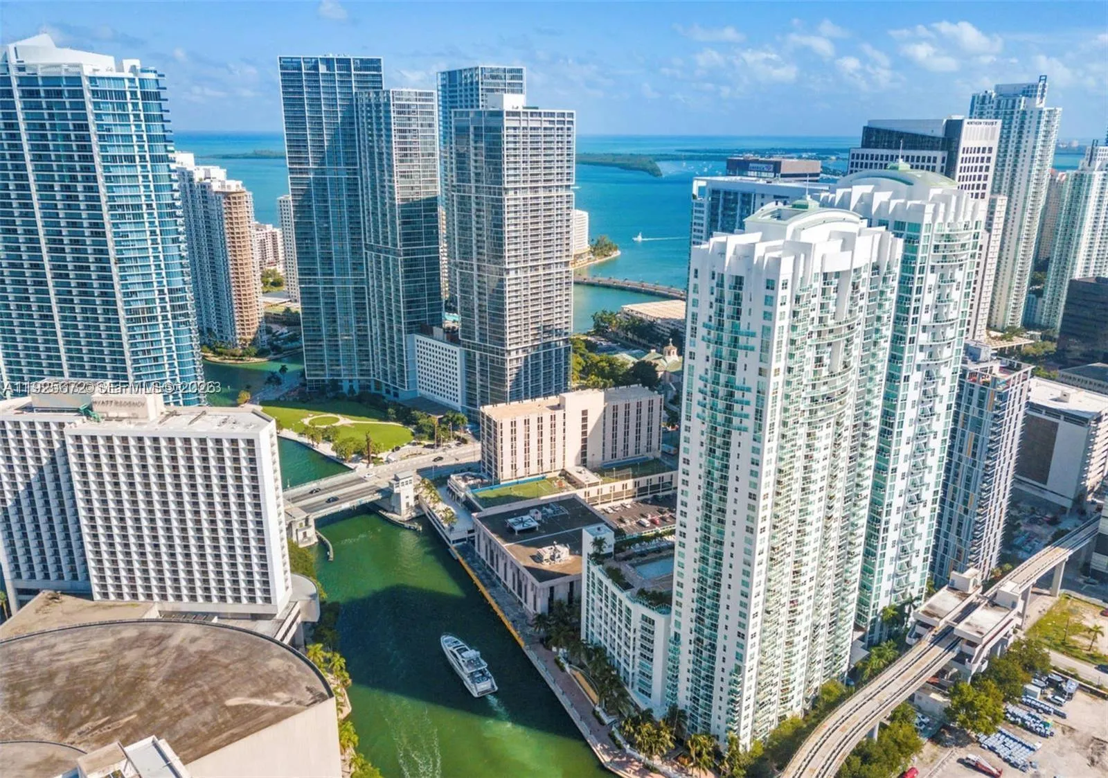31 SE 5th St # 3921, Miami FL 33131