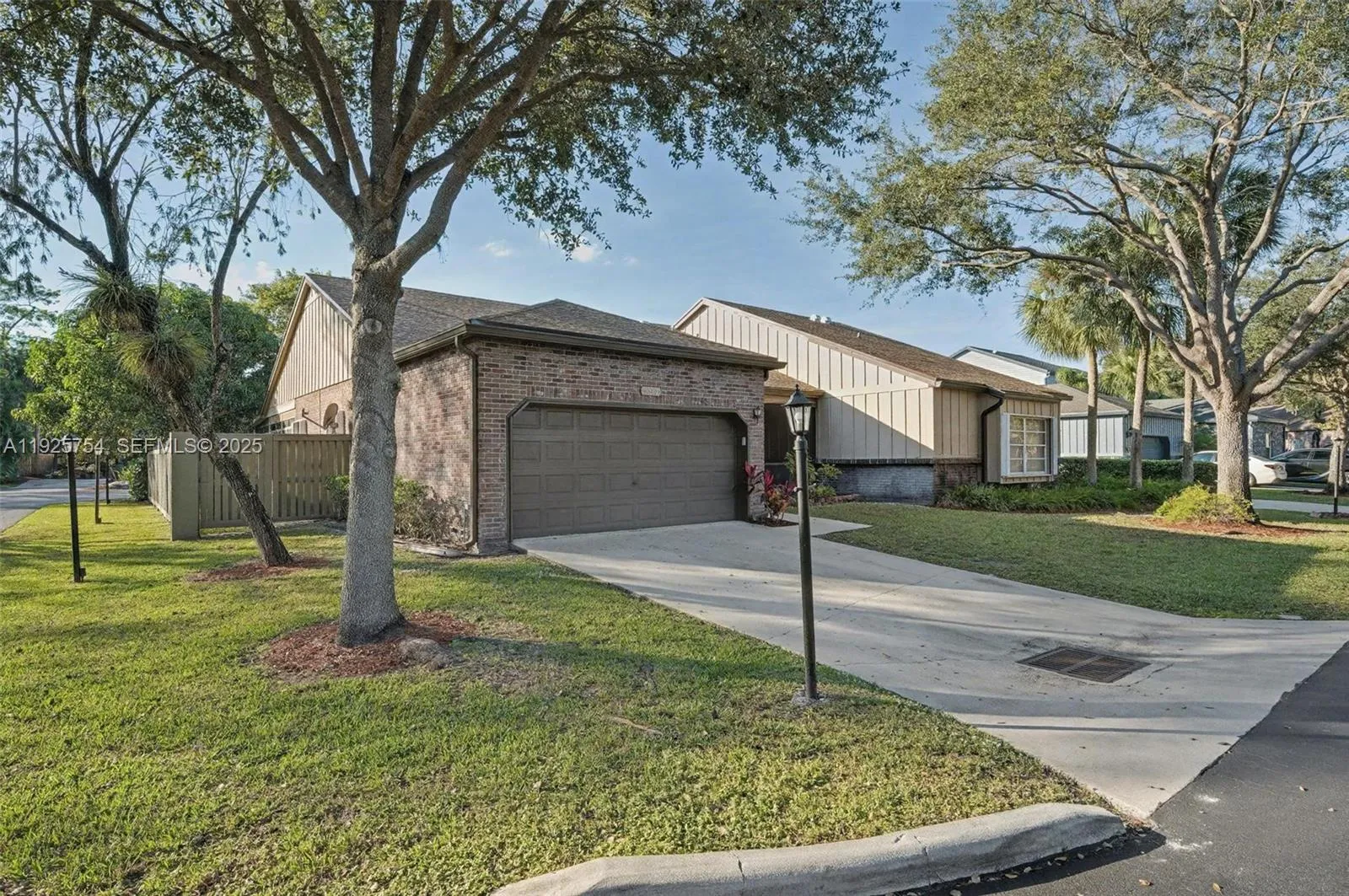 2 bedroom 2 bath for sale at 6569 Windsor Dr, Parkland FL 33067