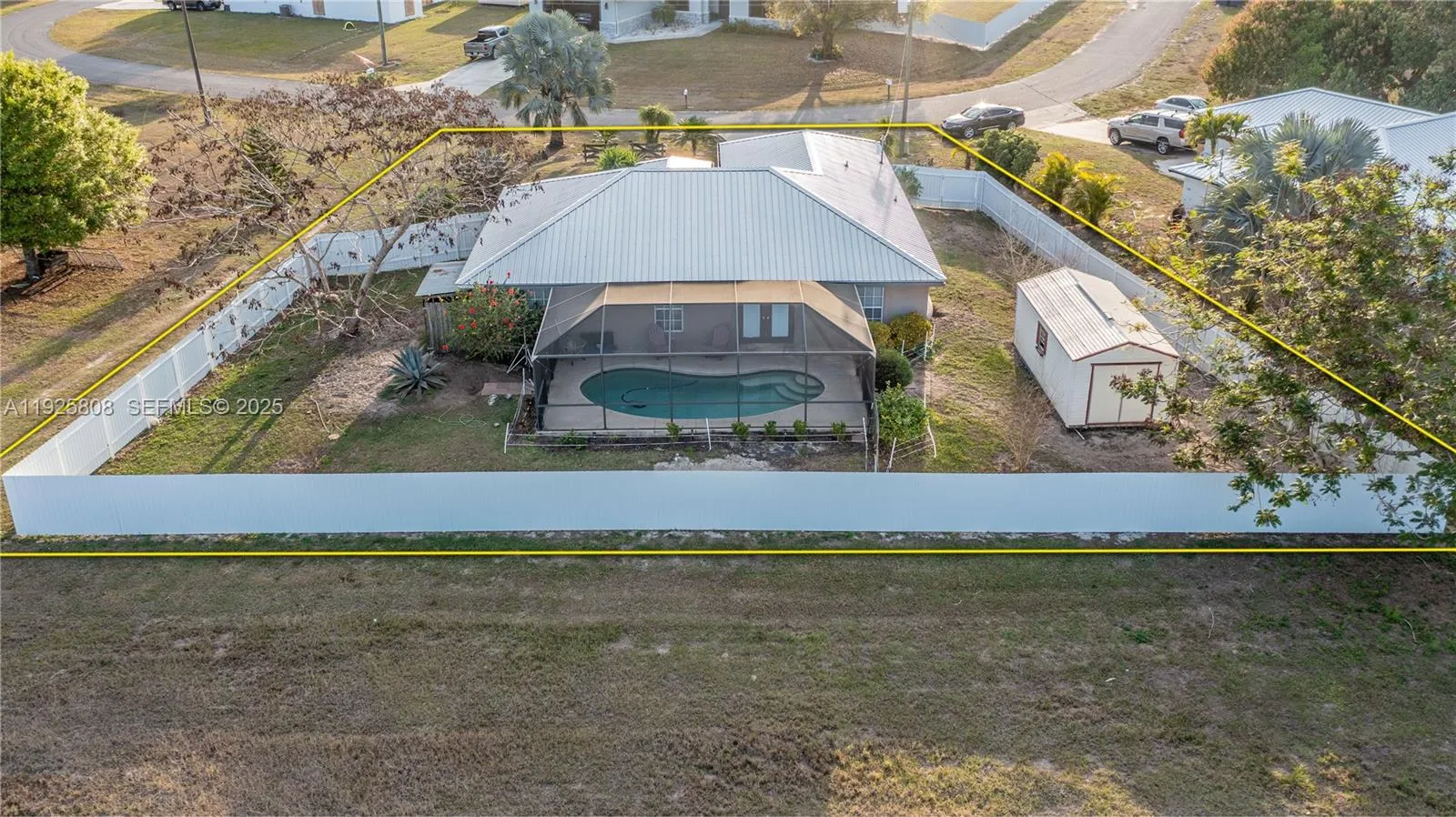 7049 Tide Circle, La Belle FL 33935