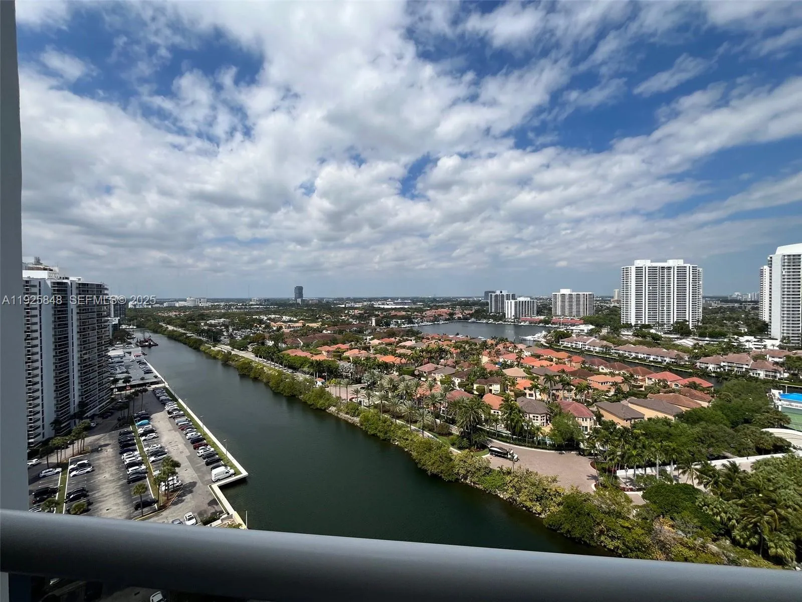 20505 E Country Club Dr # 2132, Aventura FL 33180