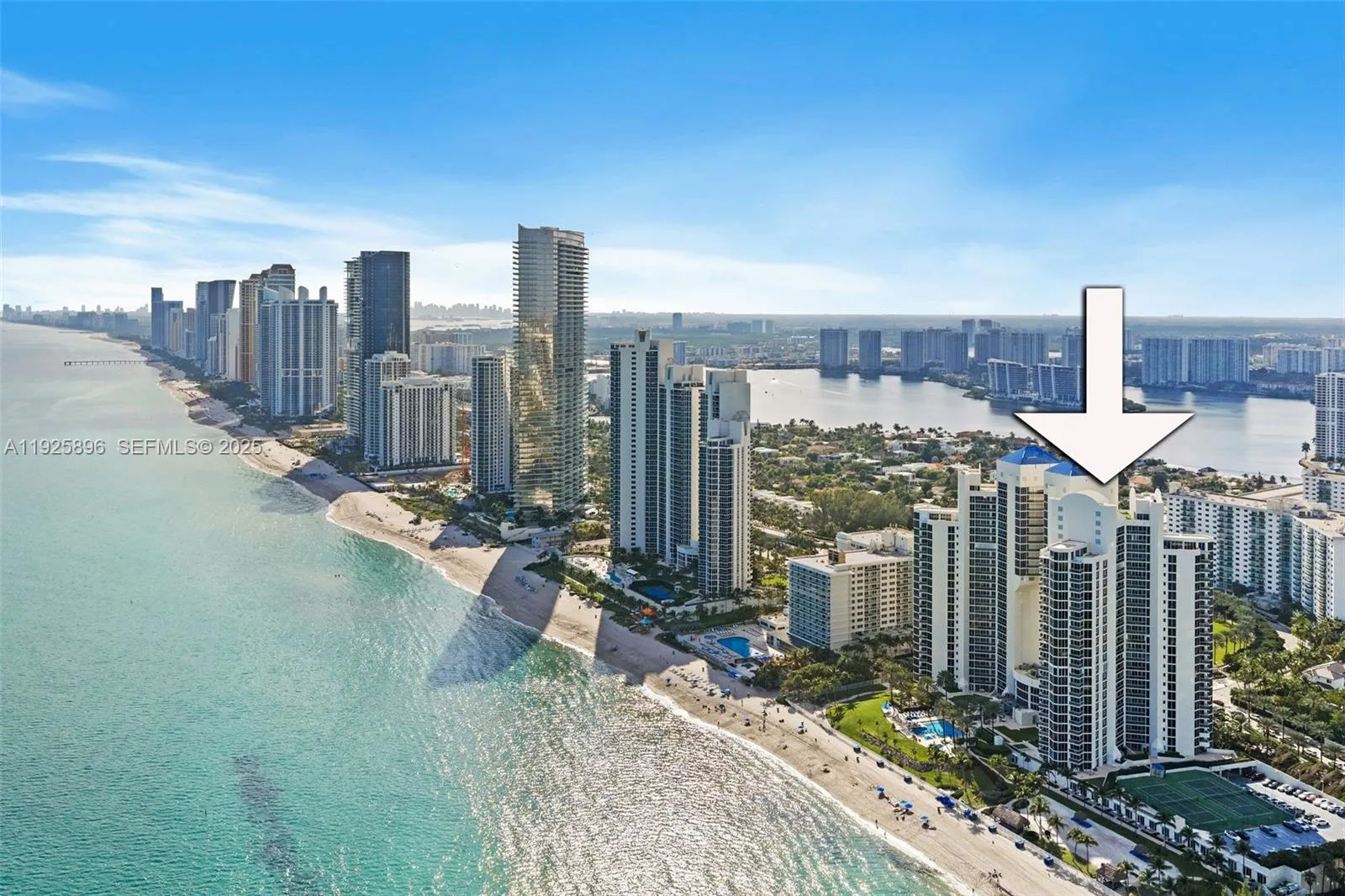 2 bedroom 2 bath for sale at 19333 E Collins Ave # 1402, Sunny Isles Beach FL 33160