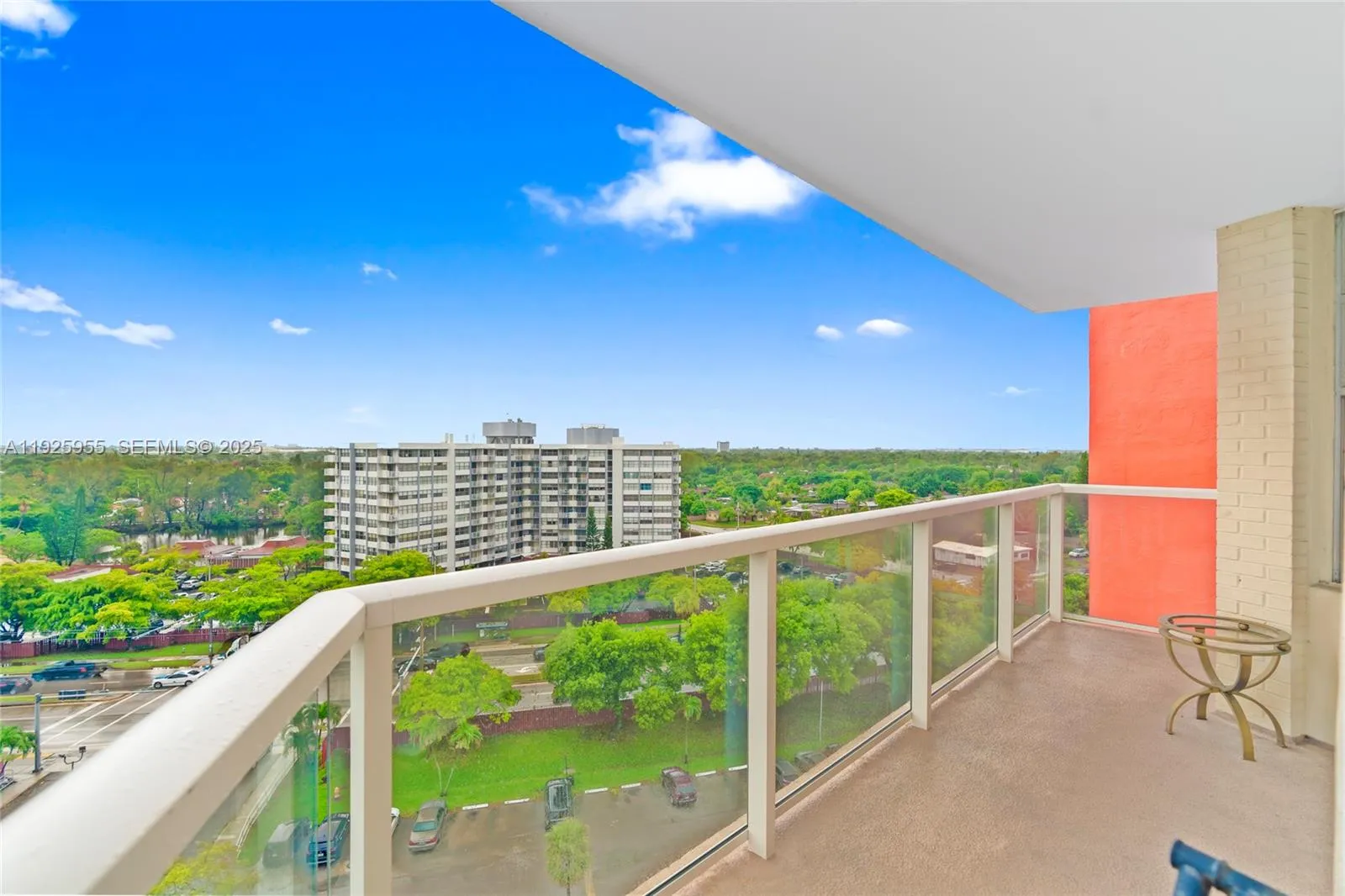 2 bedroom 2 bath for rent at 1301 NE Miami Gardens Dr # 1025W, Miami FL 33179