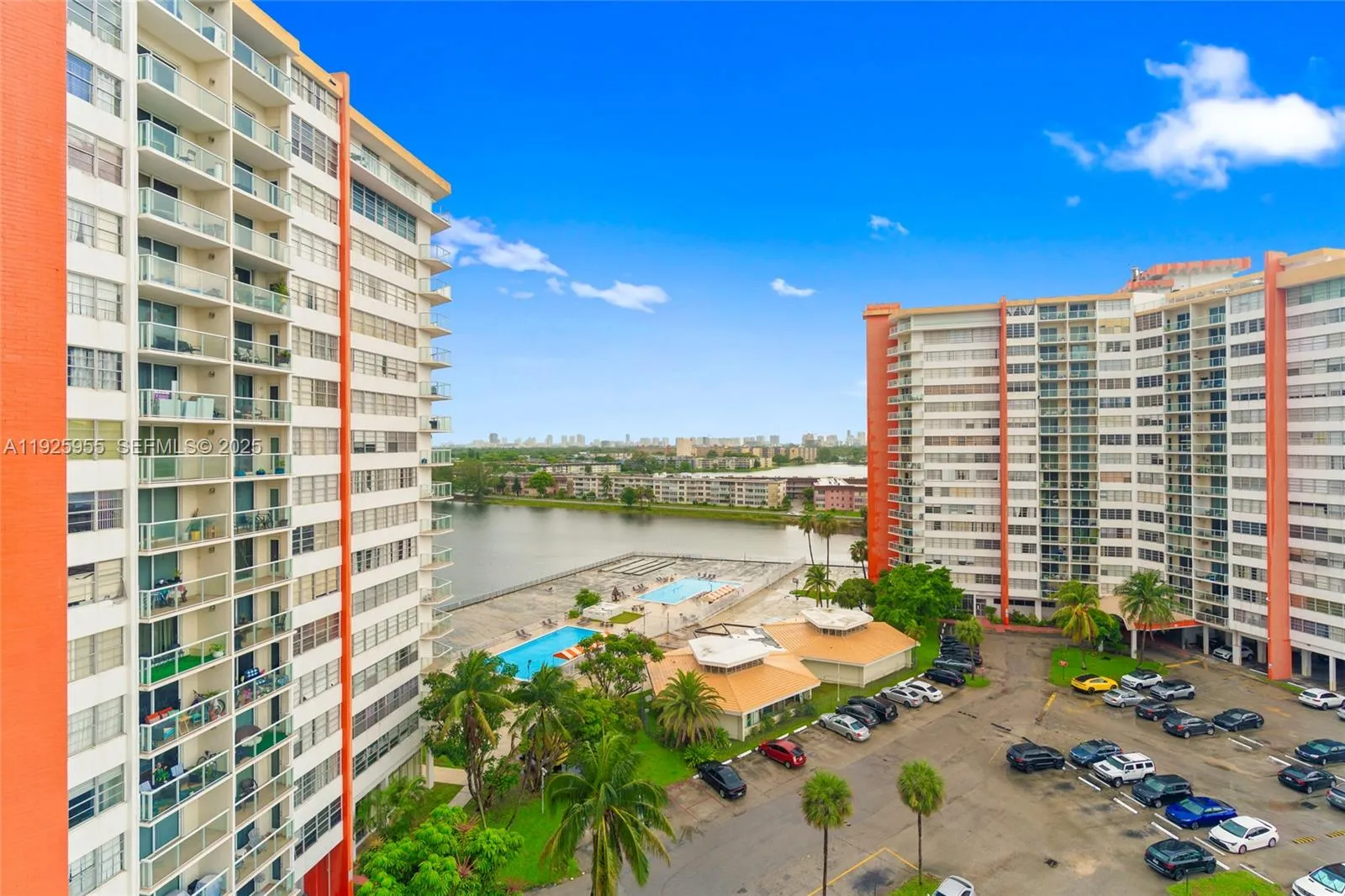 1301 NE Miami Gardens Dr # 1025W, Miami FL 33179