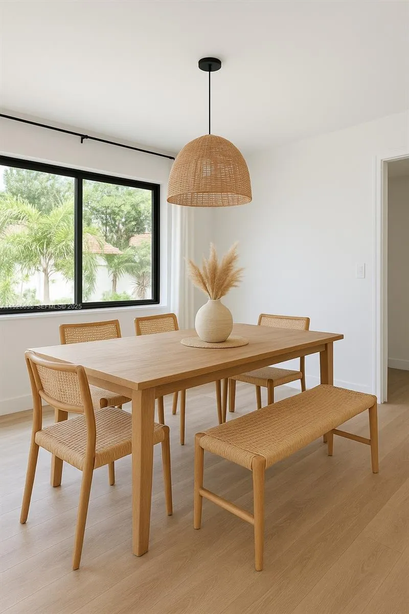 4850 SW 93rd Ct, Miami FL 33165