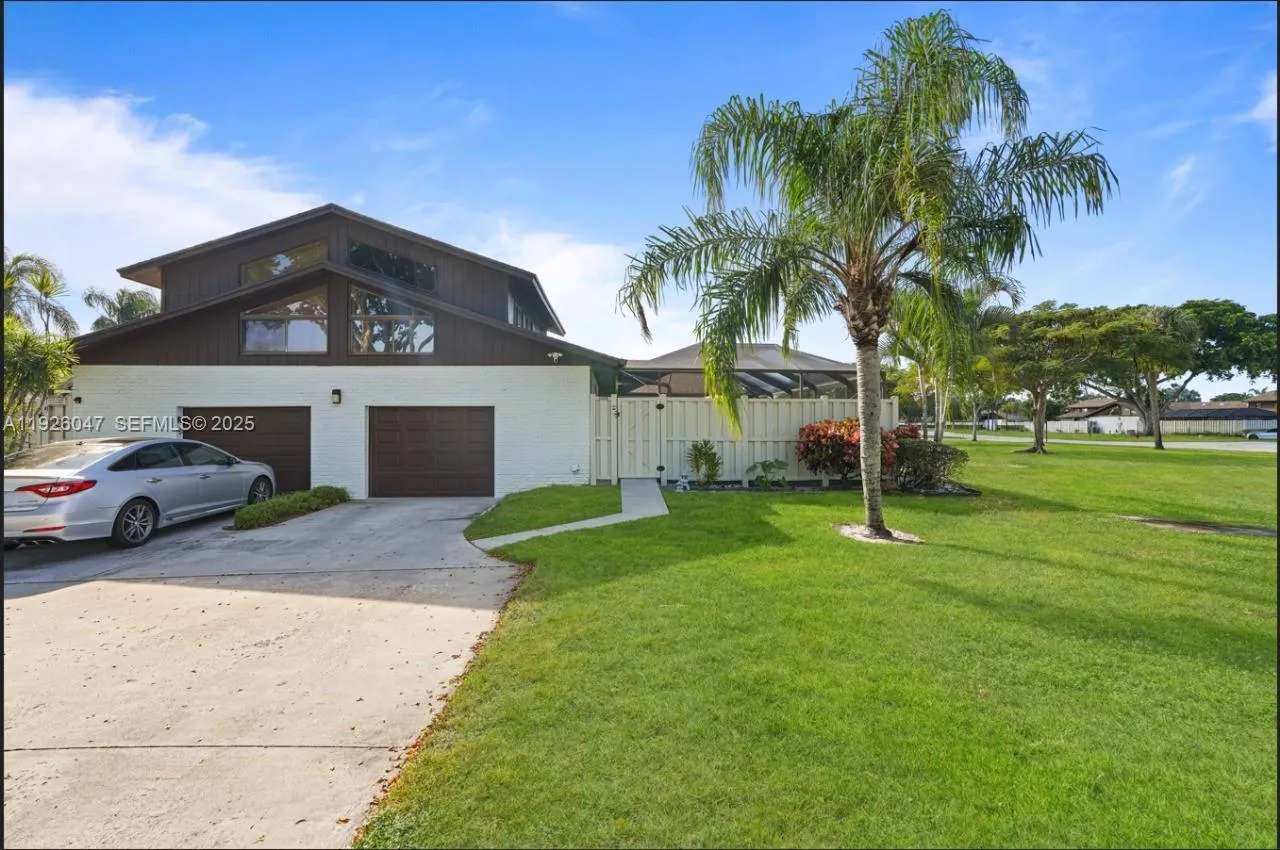 9568 Boca Gardens Pkwy # B, Boca Raton FL 33496