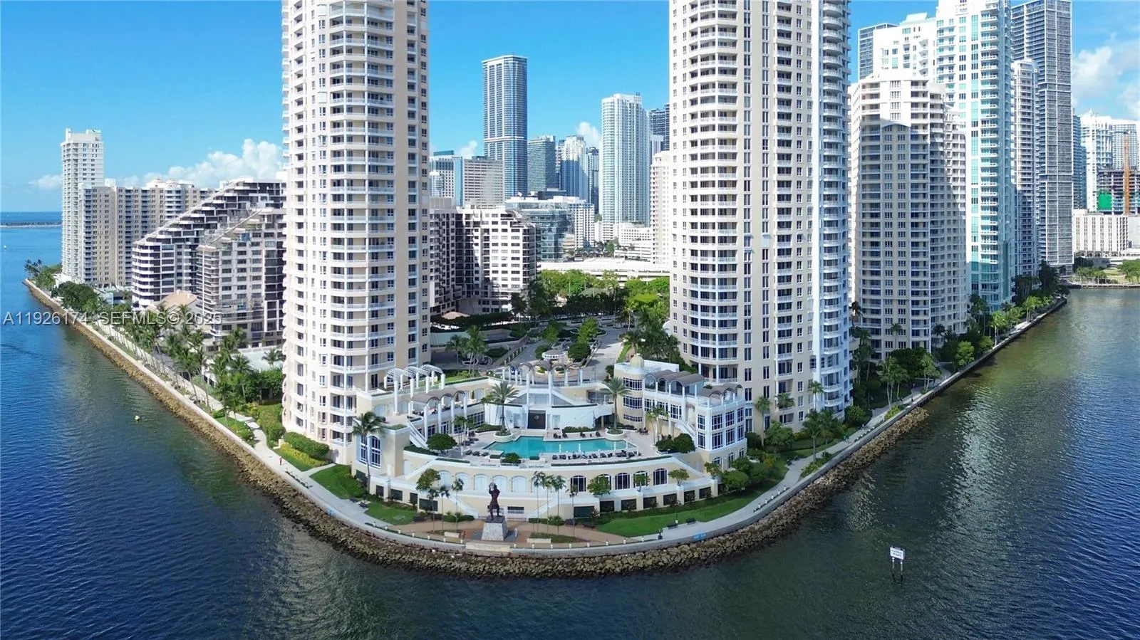 2 bedroom 2 bath for sale at 848 Brickell Key Dr # 306, Miami FL 33131