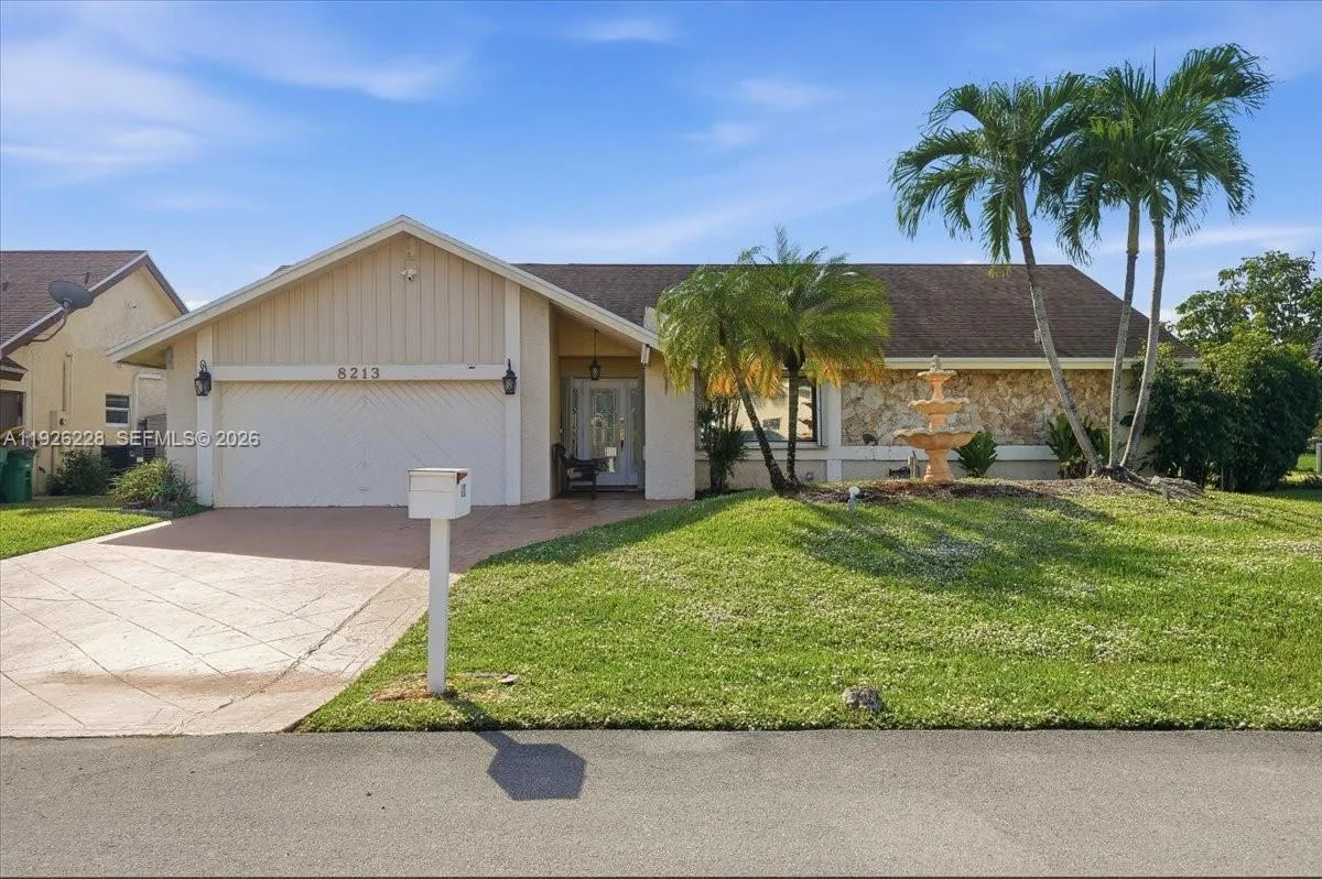 8213 Cassia Ter, Tamarac FL 33321