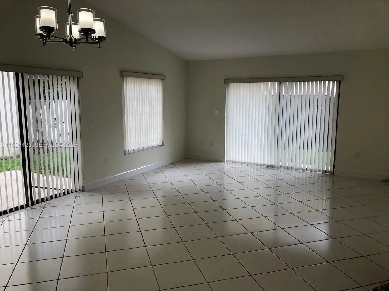 9044 SW 112 CT, Miami FL 33176