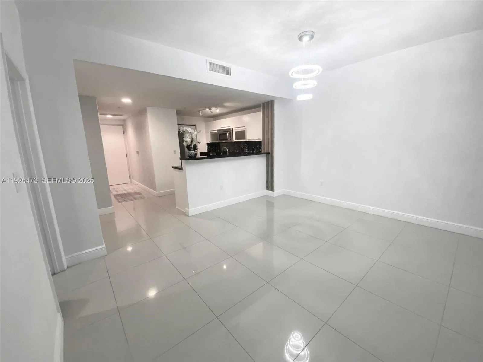 244 Biscayne Blvd # 1605, Miami FL 33132