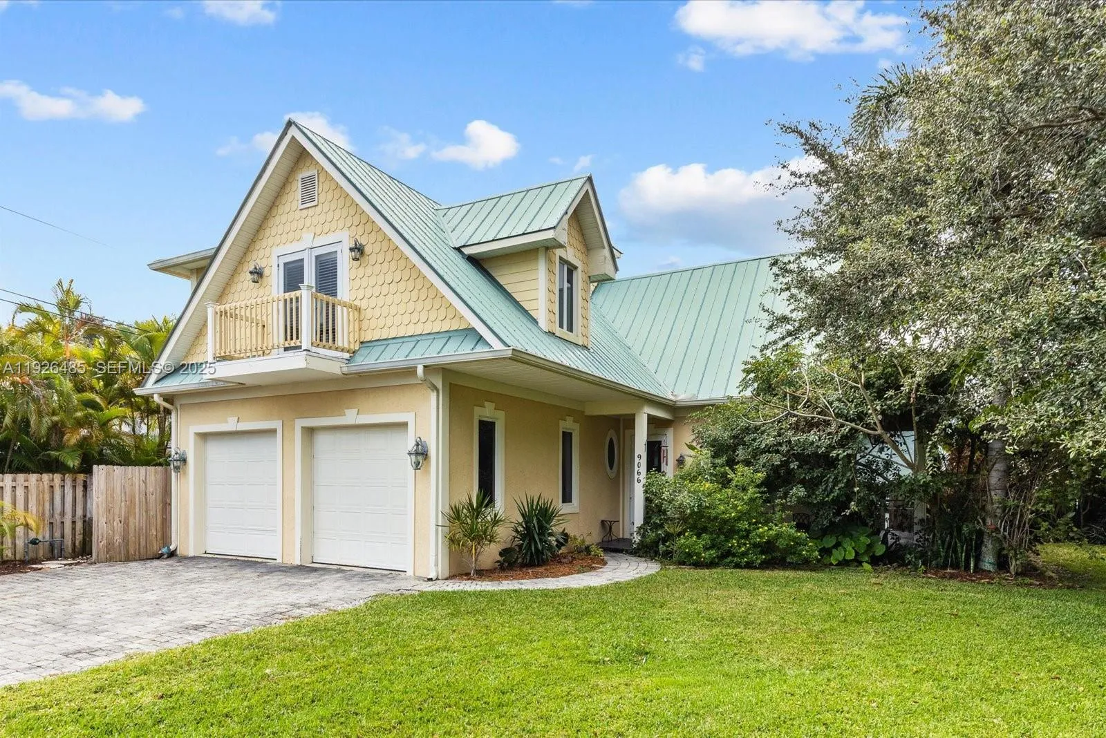 9066 SE Athena St, Hobe Sound FL 33455
