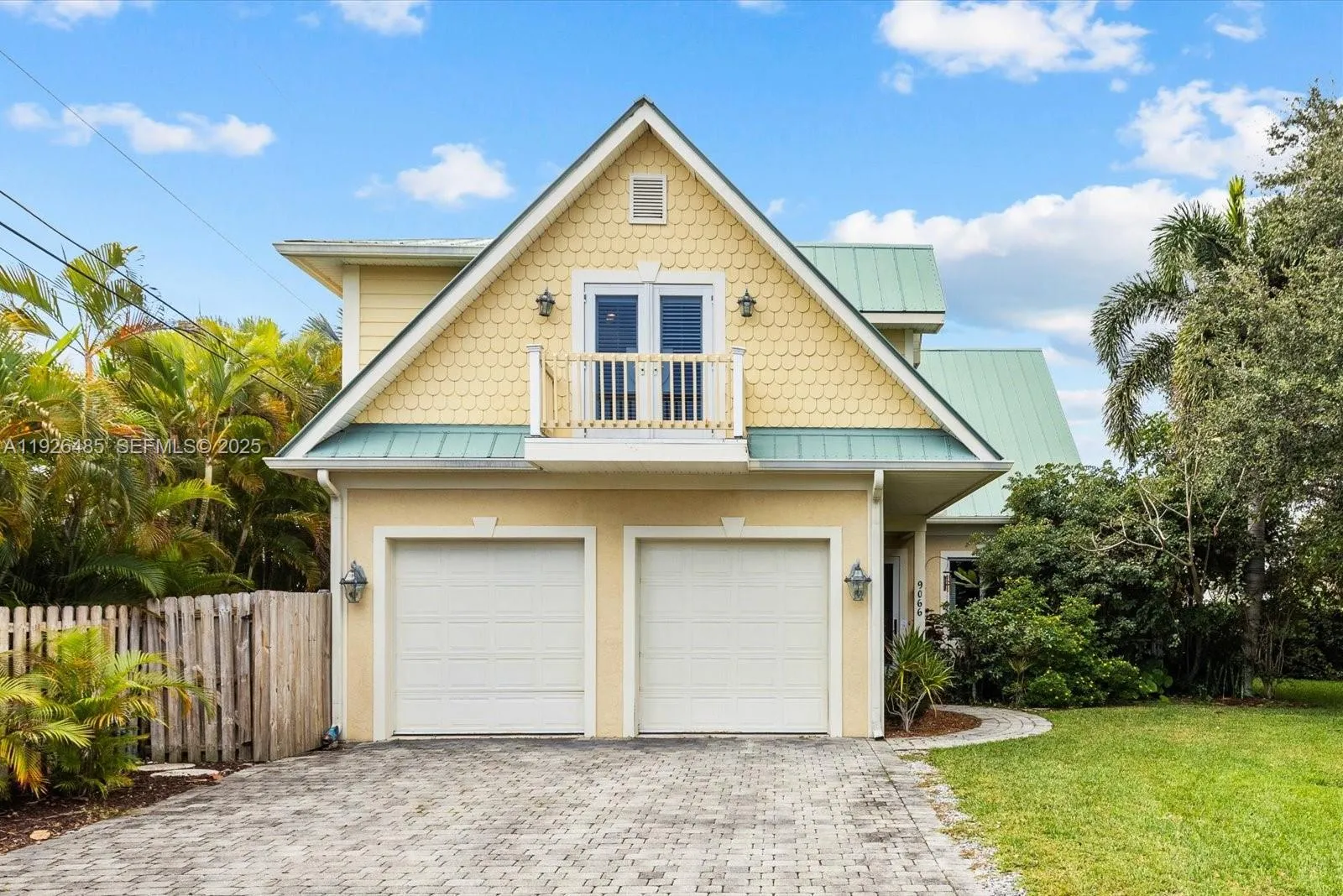 9066 SE Athena St, Hobe Sound FL 33455