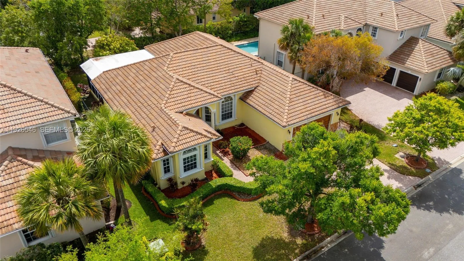 4 bedroom 3 bath for sale at 7116 W Pinecreek Way, Coconut Creek FL 33073