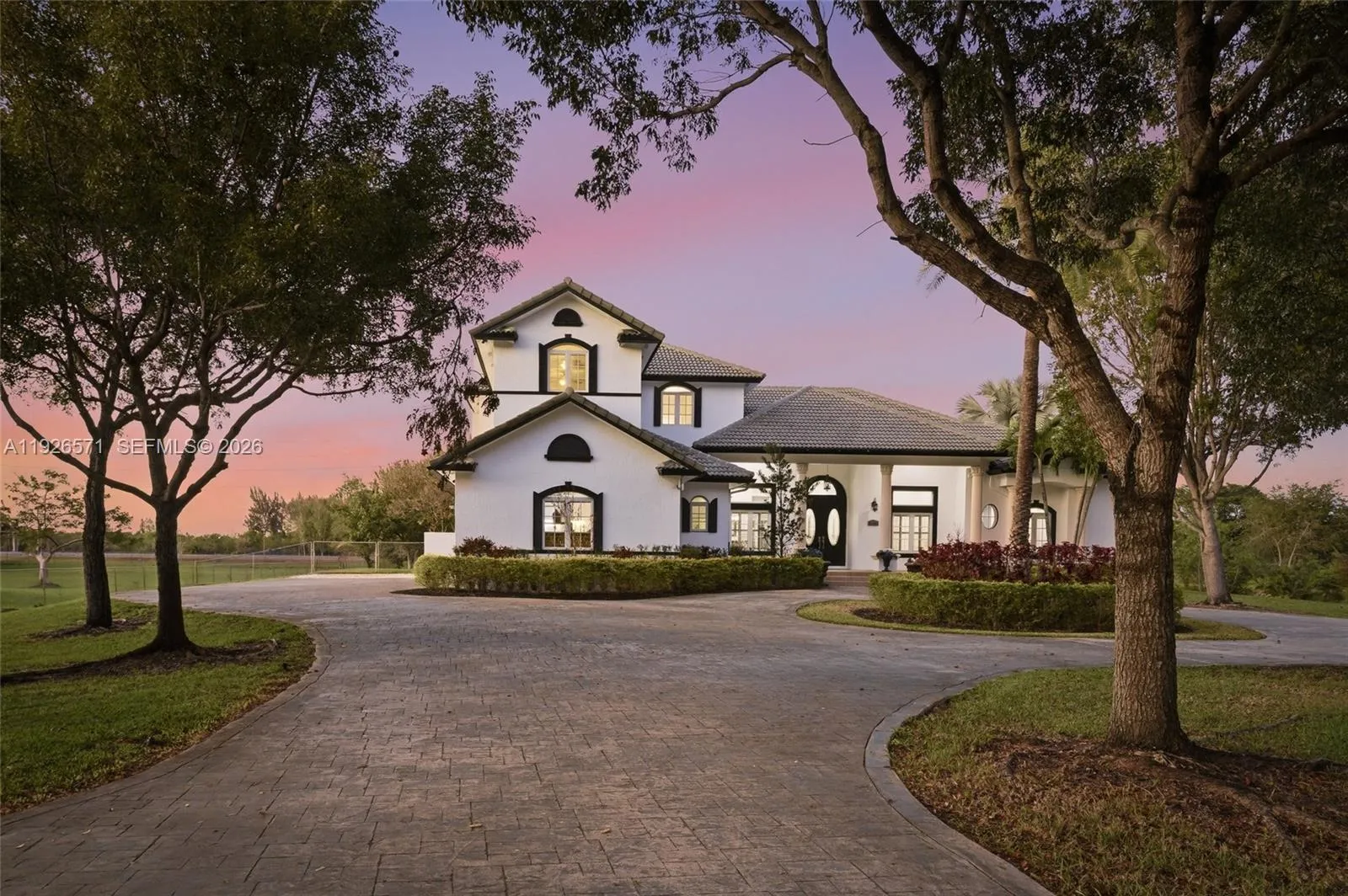 5 bedroom 4 bath for sale at 20401 SW 48th Pl, Southwest Ranches FL 33332