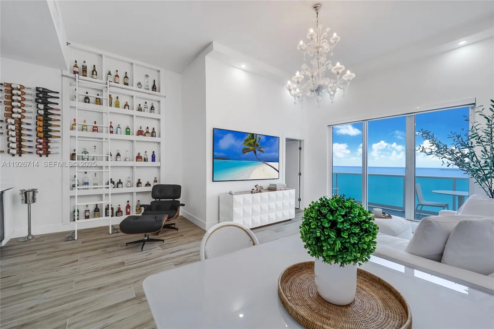 2301 Collins Ave # 1625, Miami Beach FL 33139