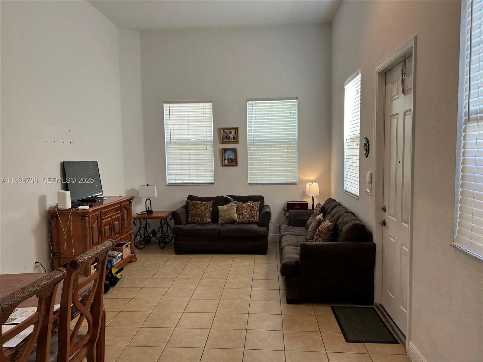 1424 SW 147th Ave, Pembroke Pines FL 33027