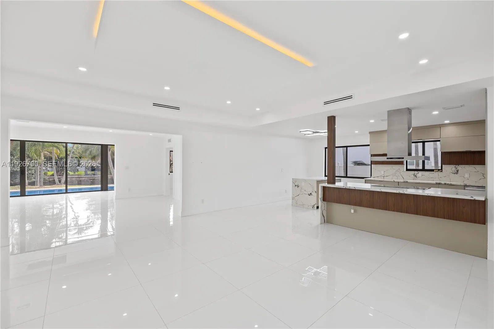 1200 Cleveland Rd, Miami Beach FL 33141