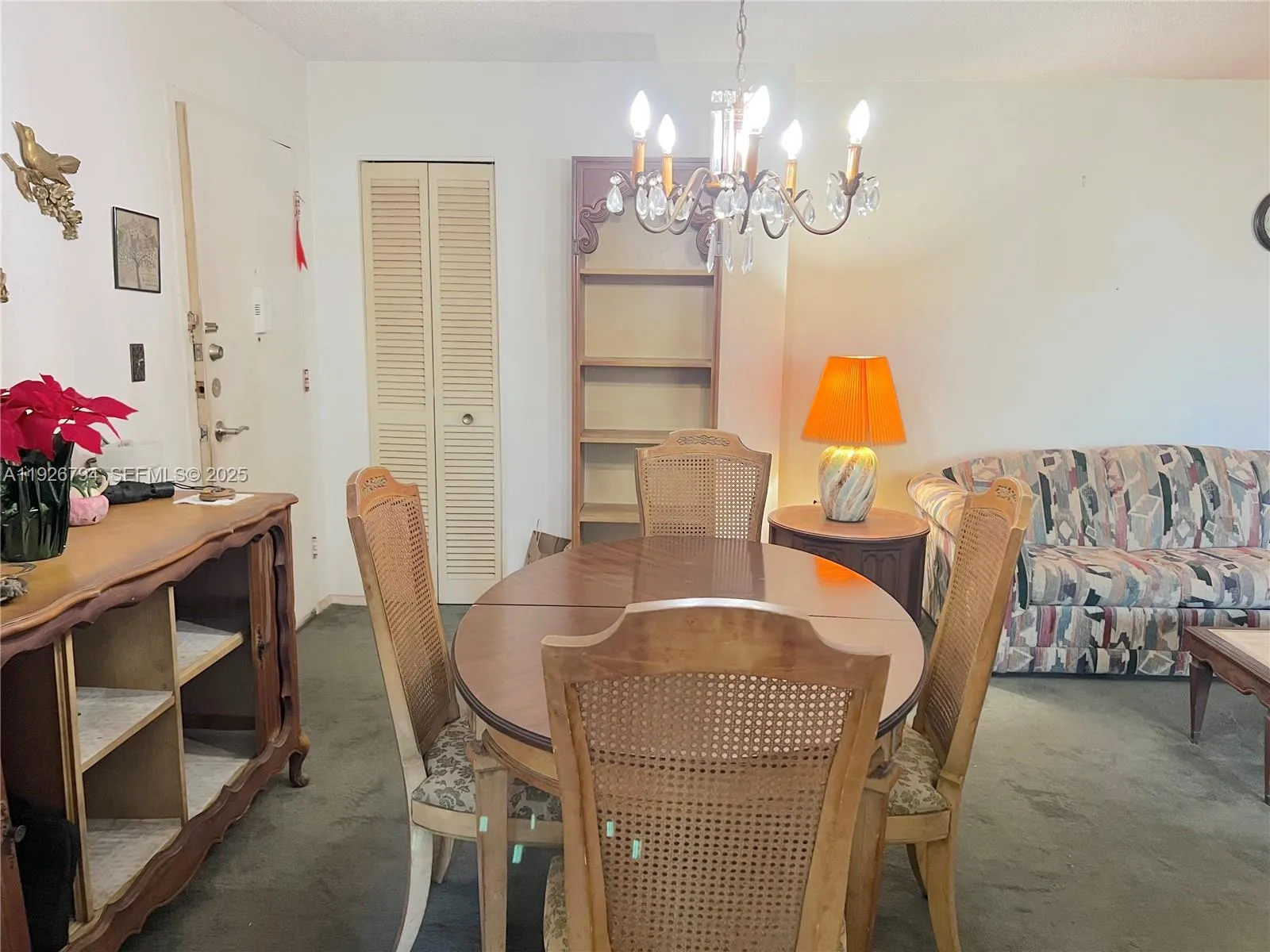 942 NE 199th St # 202, Miami FL 33179