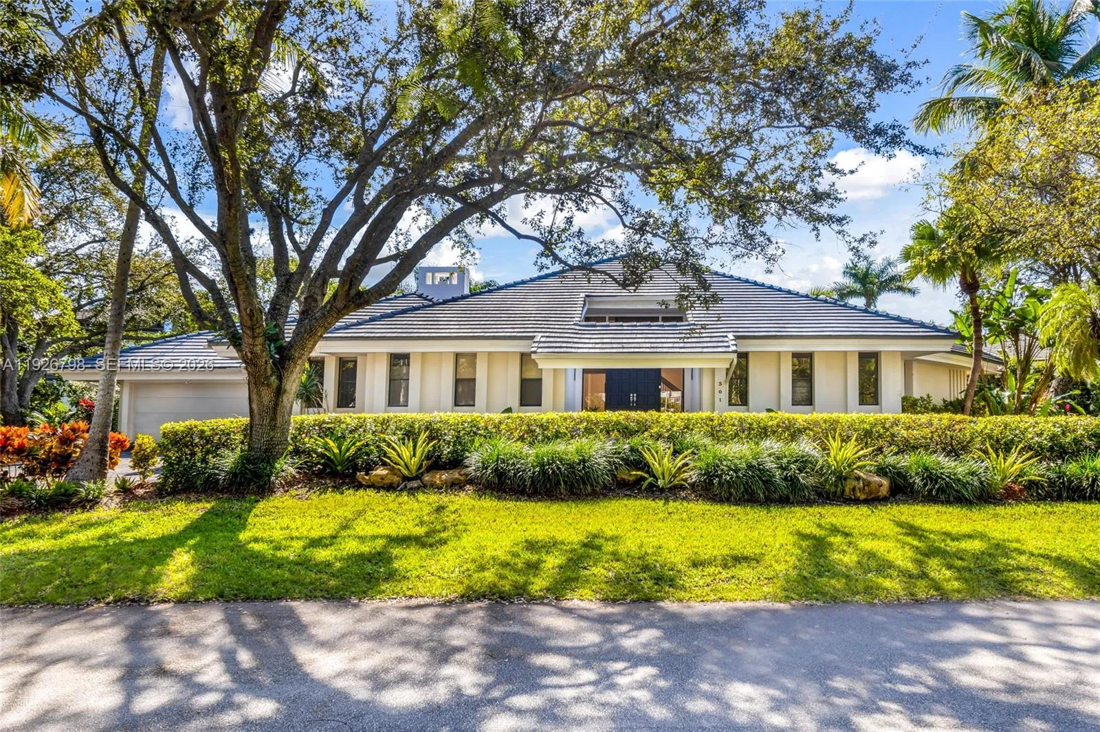 4 bedroom 3 bath for rent at 301 Isla Dorada Blvd, Coral Gables FL 33143