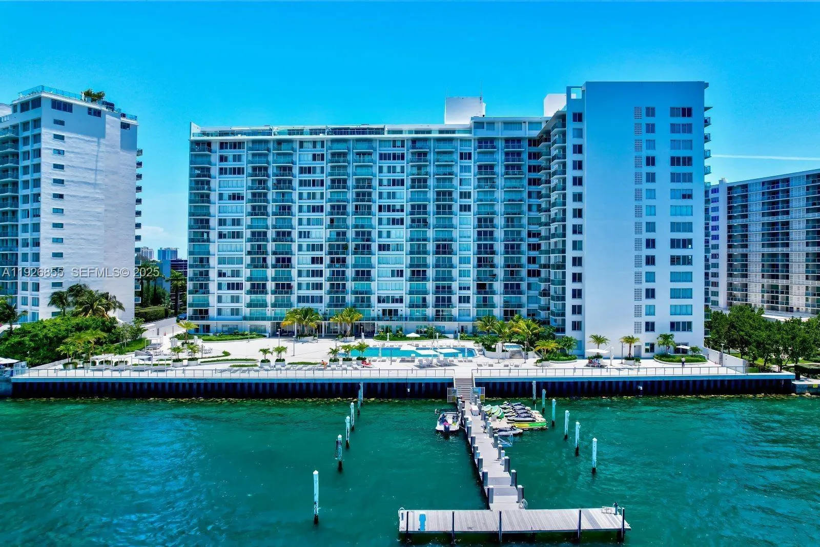 1 bedroom 1 bath for sale at 1000 West Ave # 1027, Miami Beach FL 33139