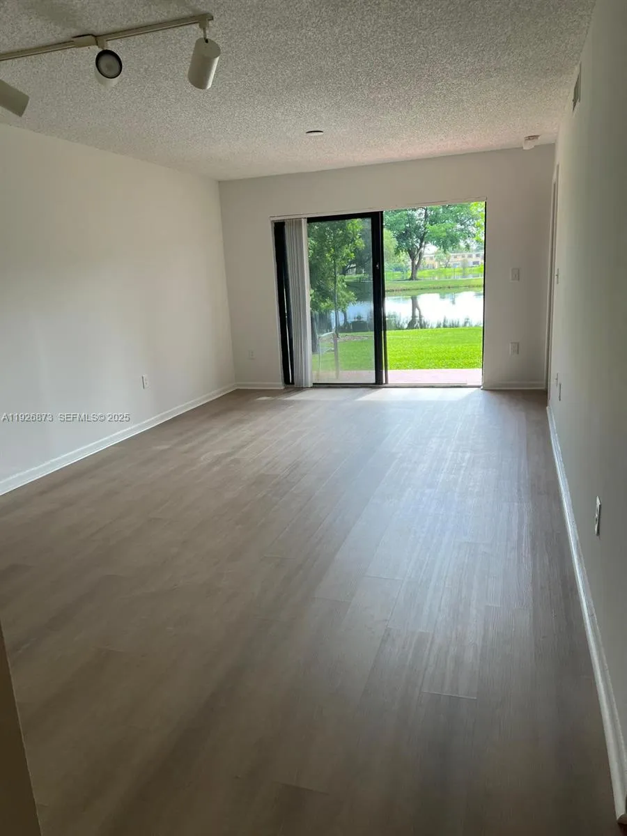 9911 Nob Hill Pl # 9911, Sunrise FL 33351