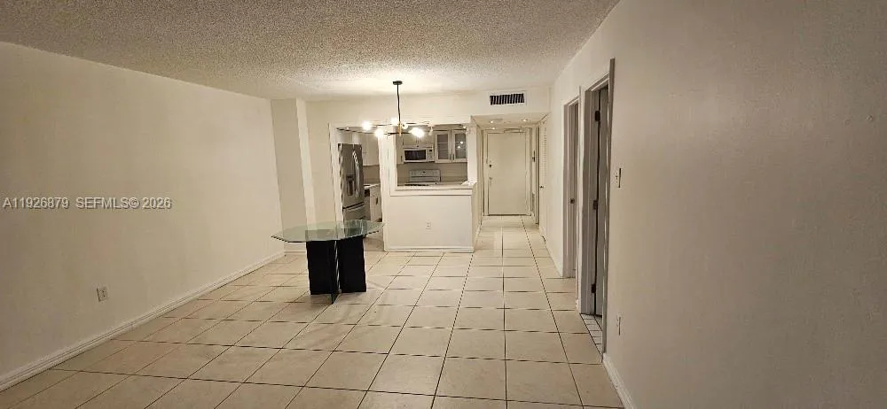 18031 Biscayne Blvd # 303, Aventura FL 33160